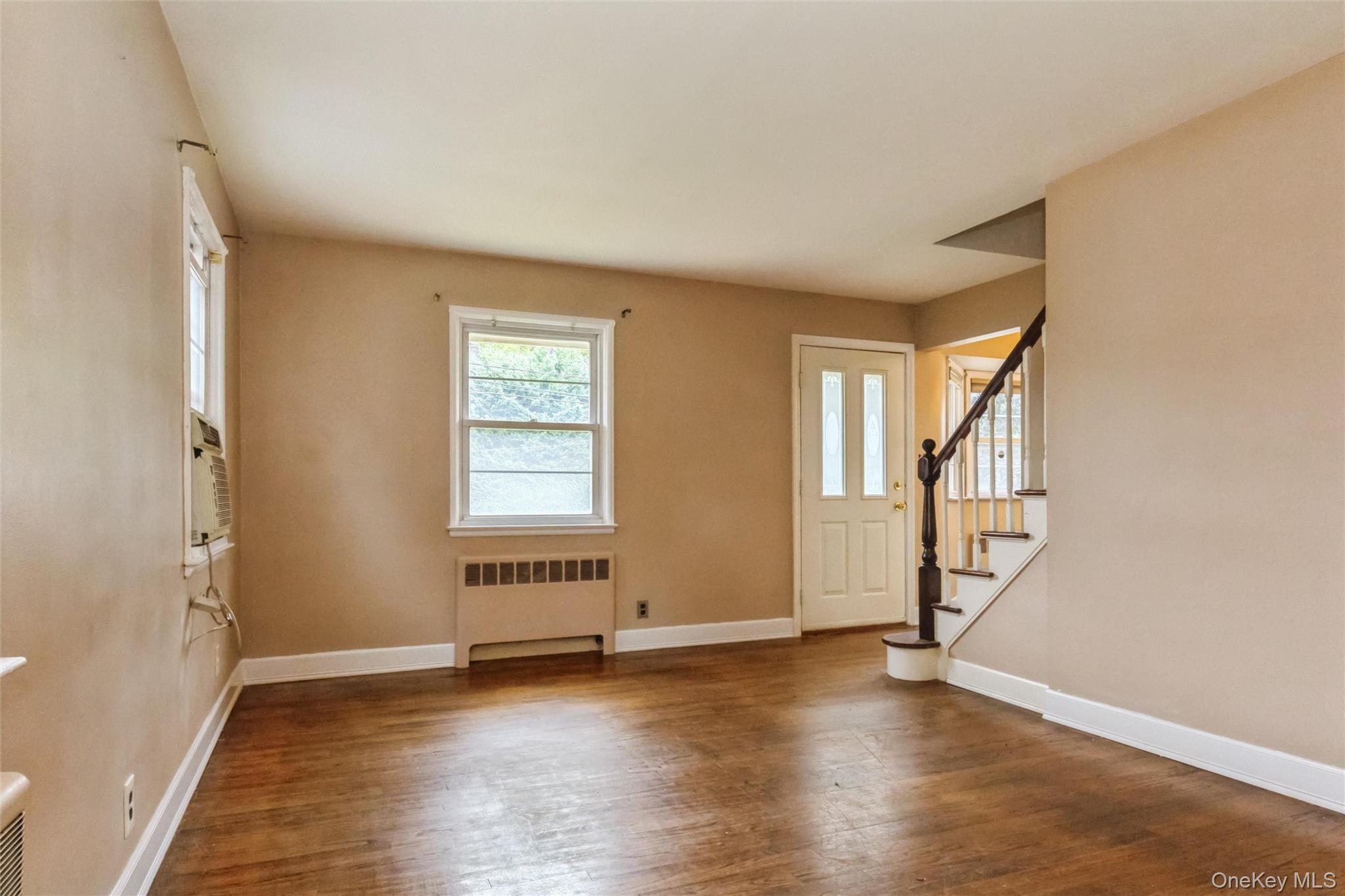 5 Cambridge Street – For Sale photo 2