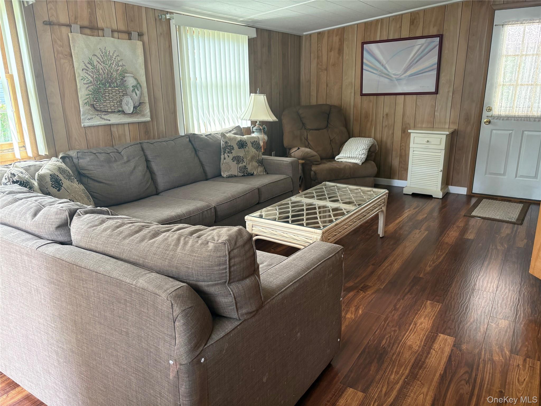 525 Riverleigh Avenue, Unit P6 photo 4