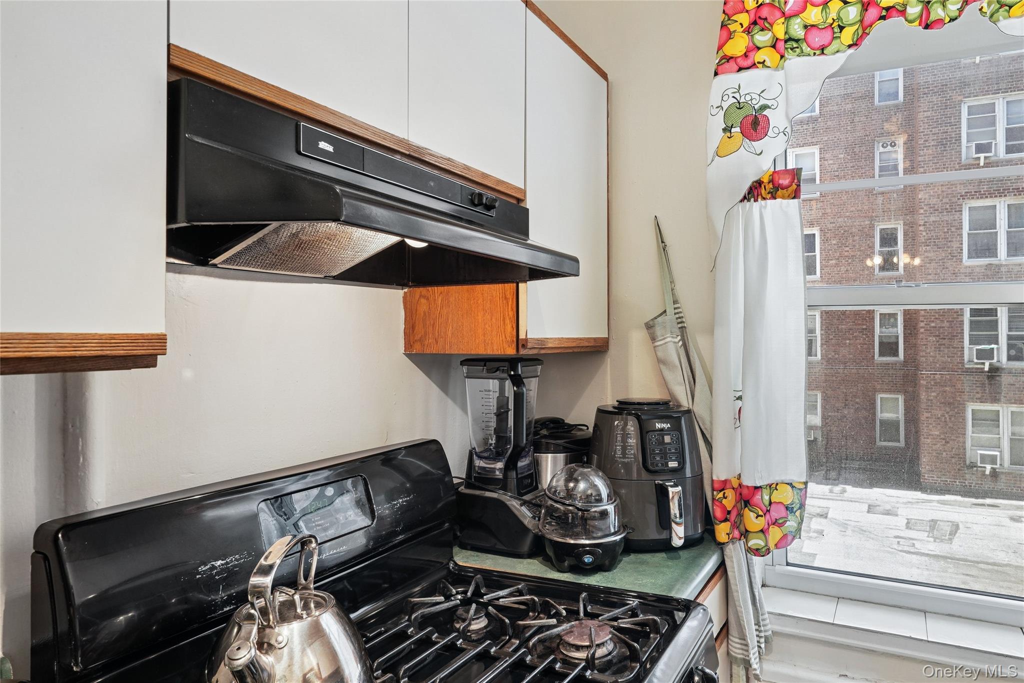3305 90 Street, Unit 2D photo 9