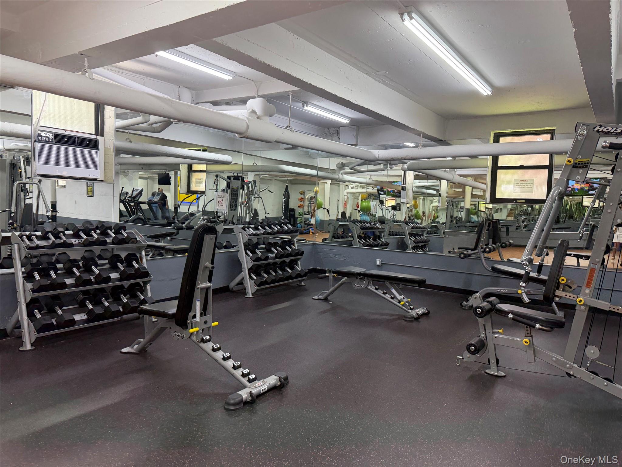 3305 90 Street, Unit 2D photo 15