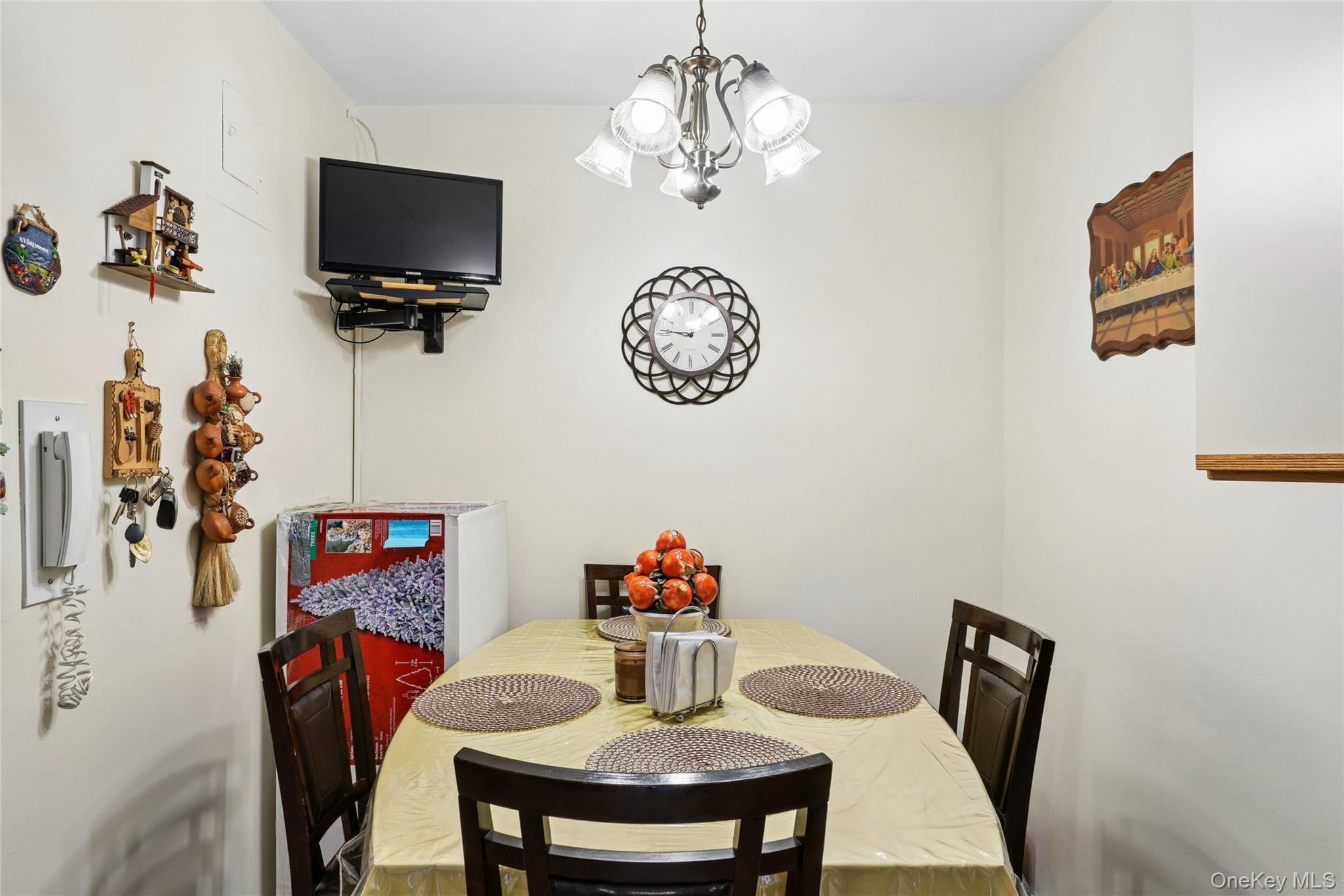 3305 90 Street, Unit 2D