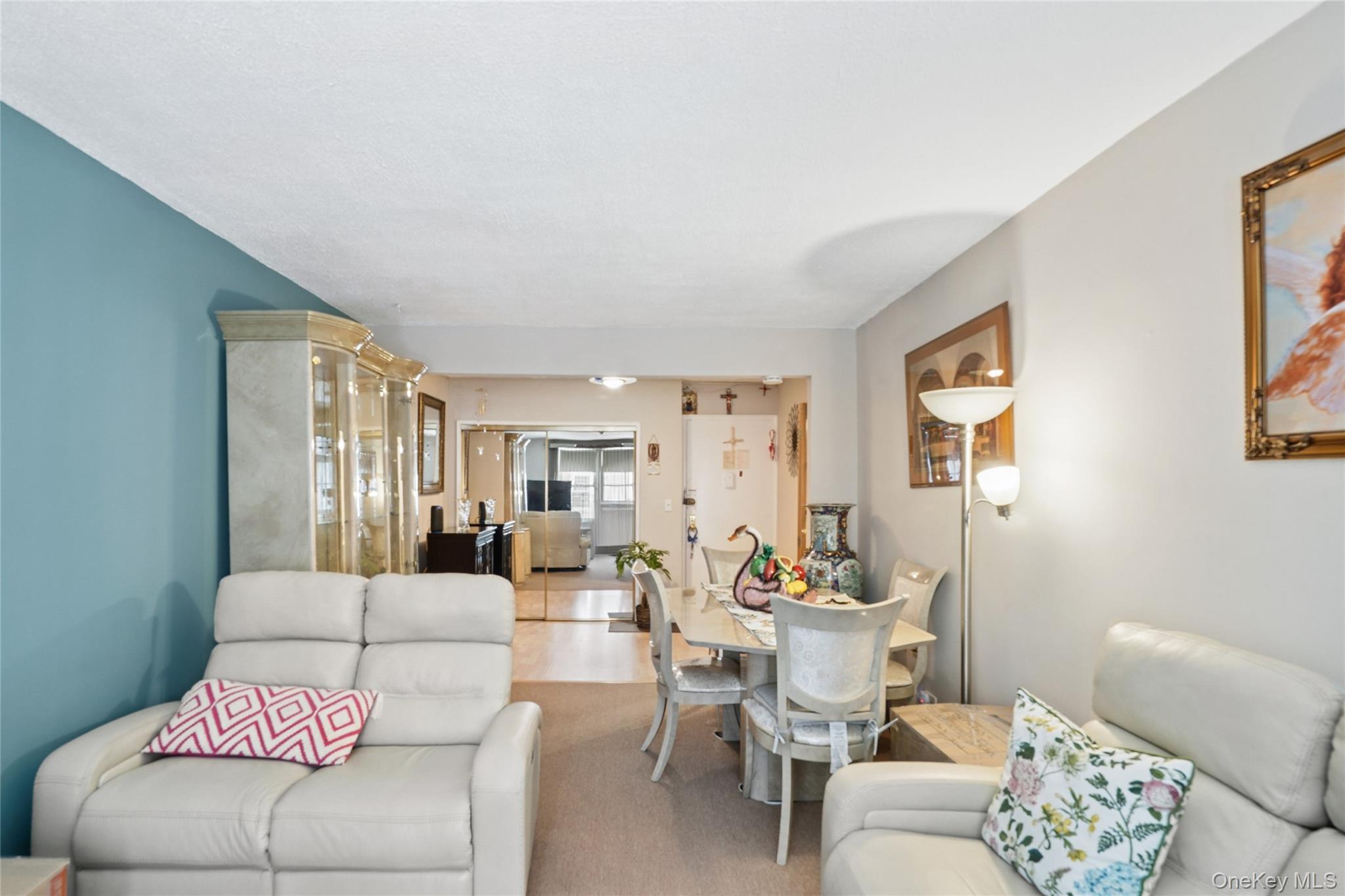 3305 90 Street, Unit 2D photo 3