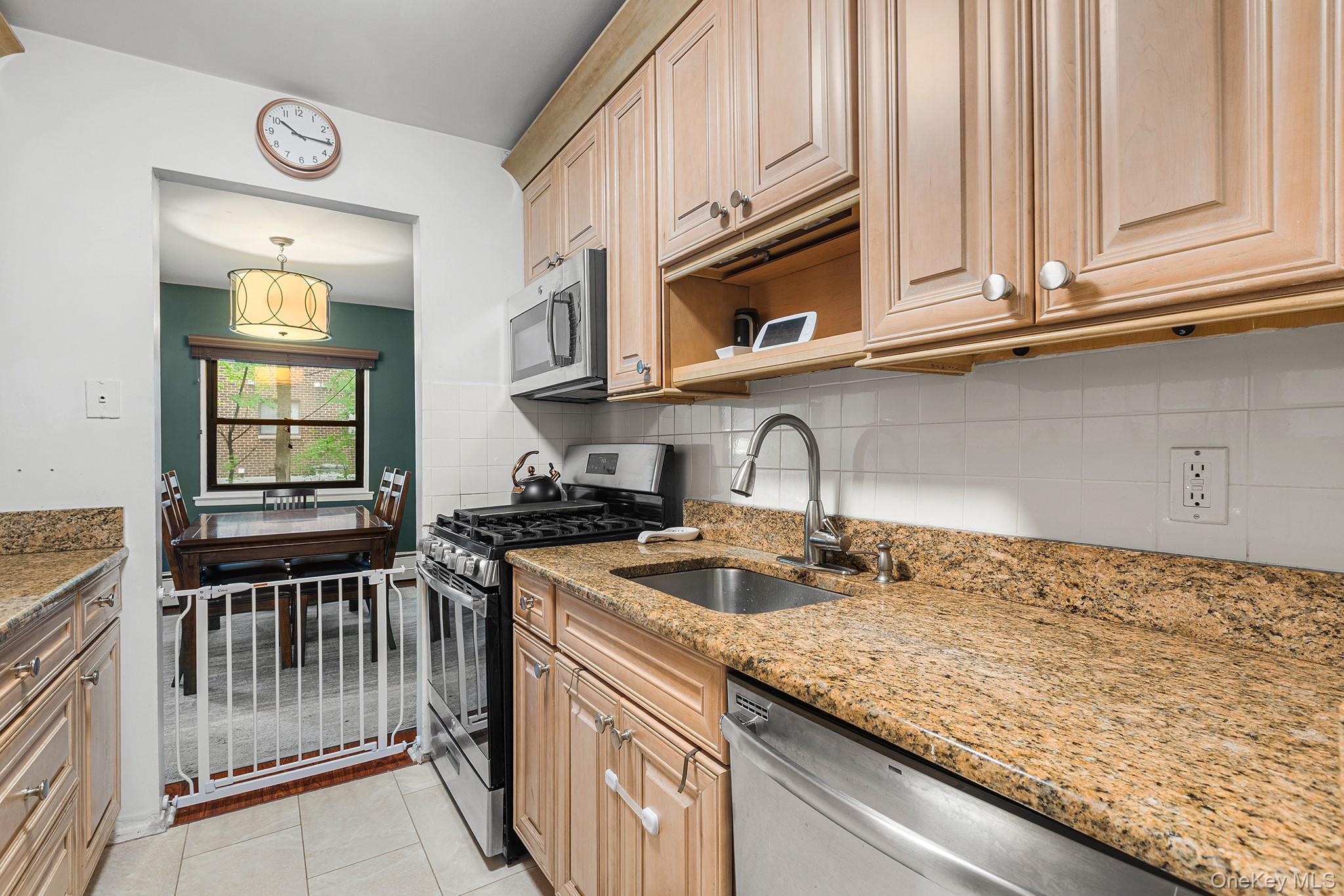 2241 Palmer Avenue, Unit 3E photo 24