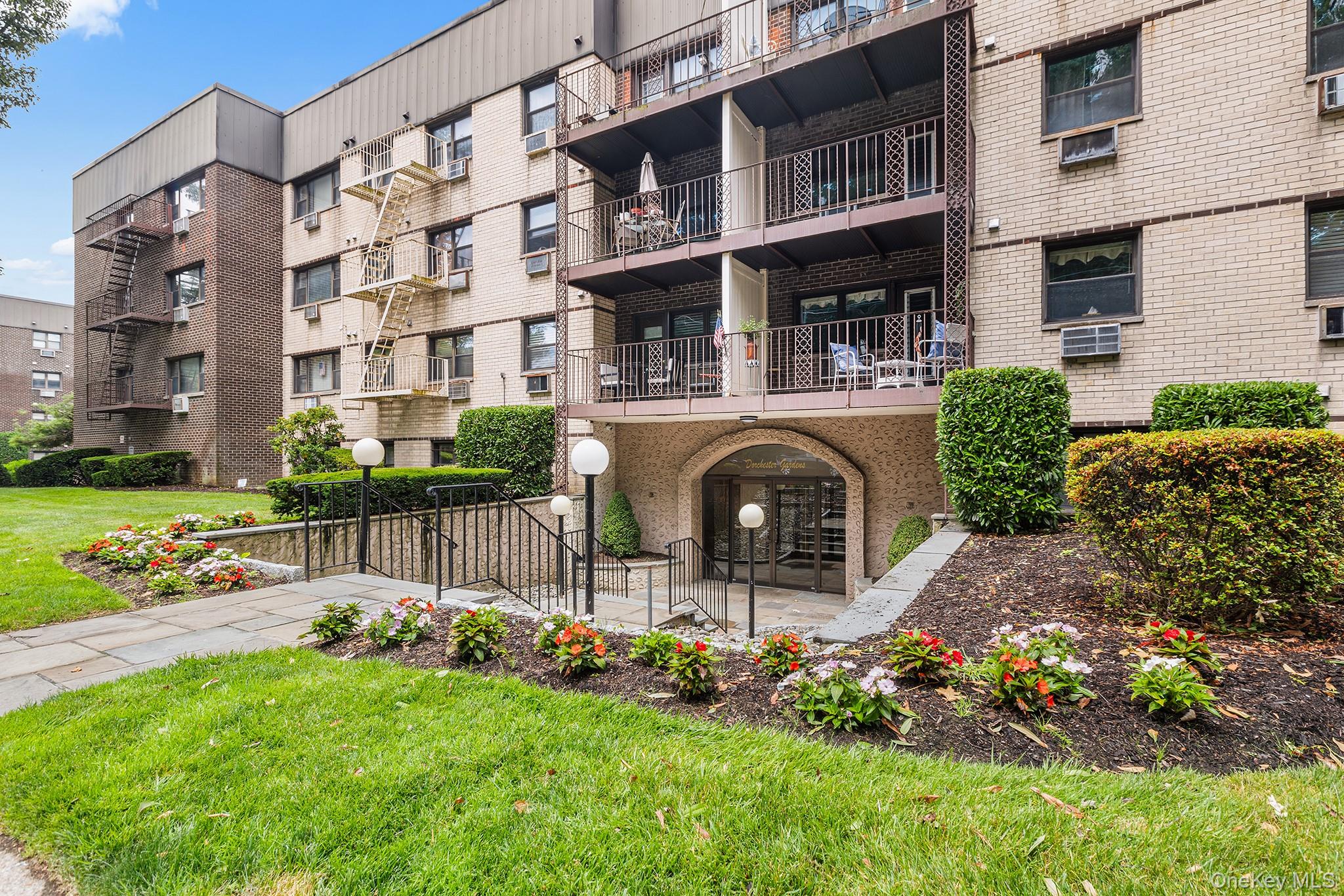 2241 Palmer Avenue, Unit 3E photo 18