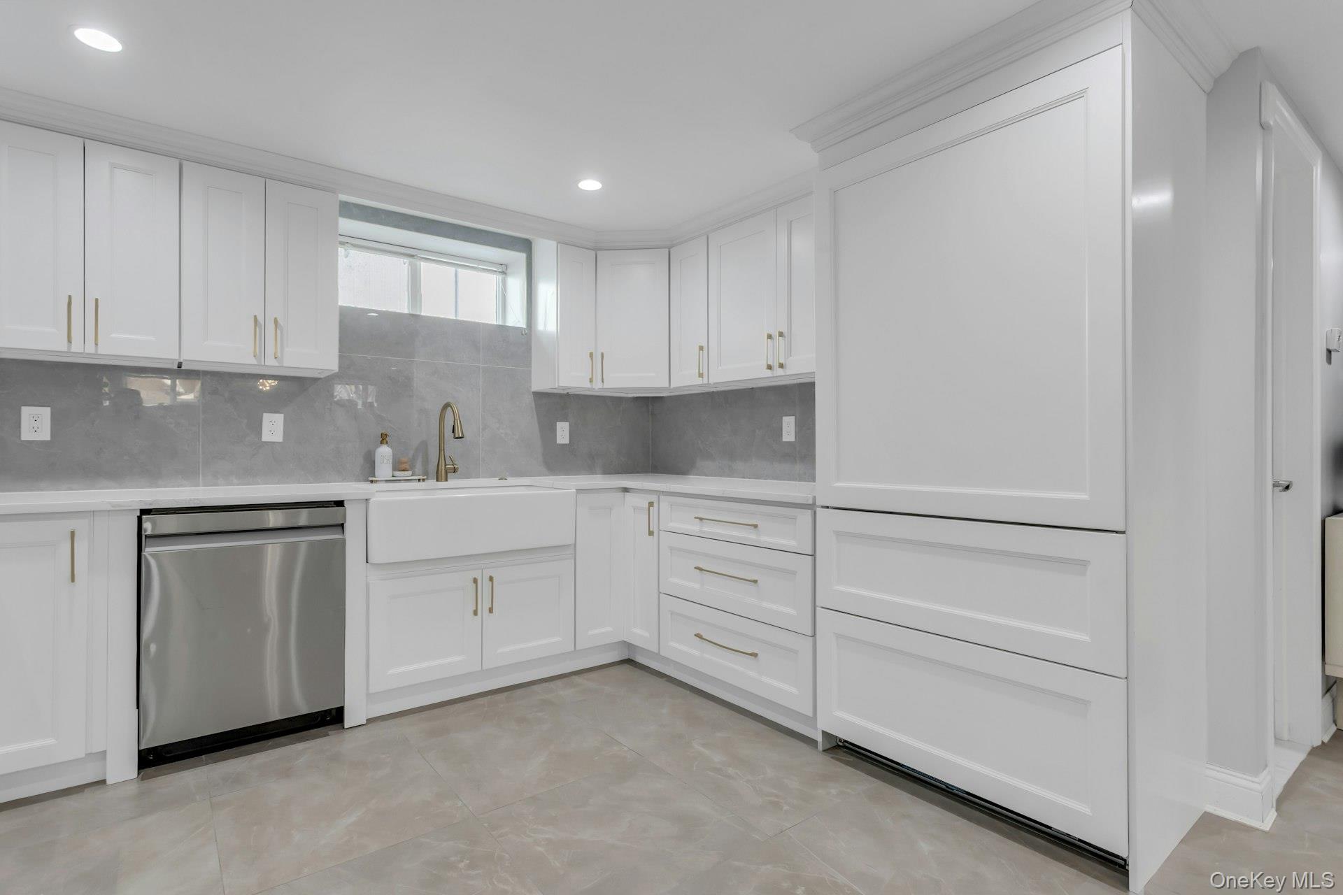 145-75 6th Avenue – For Sale photo 34