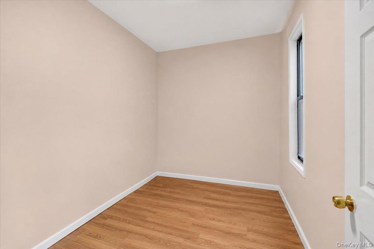 854 Intervale Avenue, Unit 2 photo 14