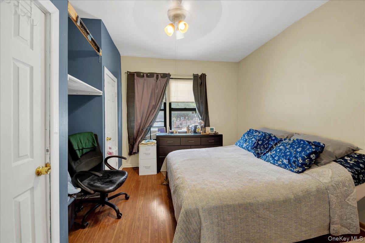 854 Intervale Avenue, Unit 2 photo 2