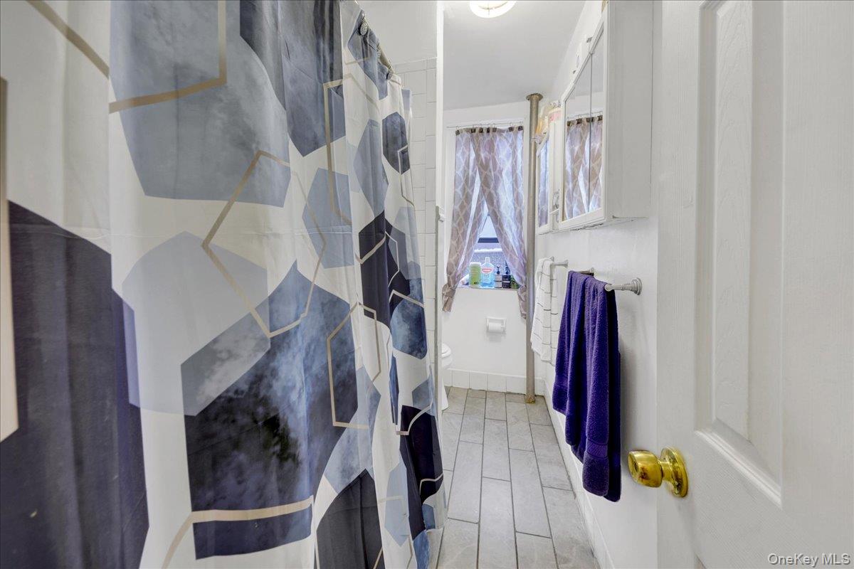 854 Intervale Avenue, Unit 2 photo 3