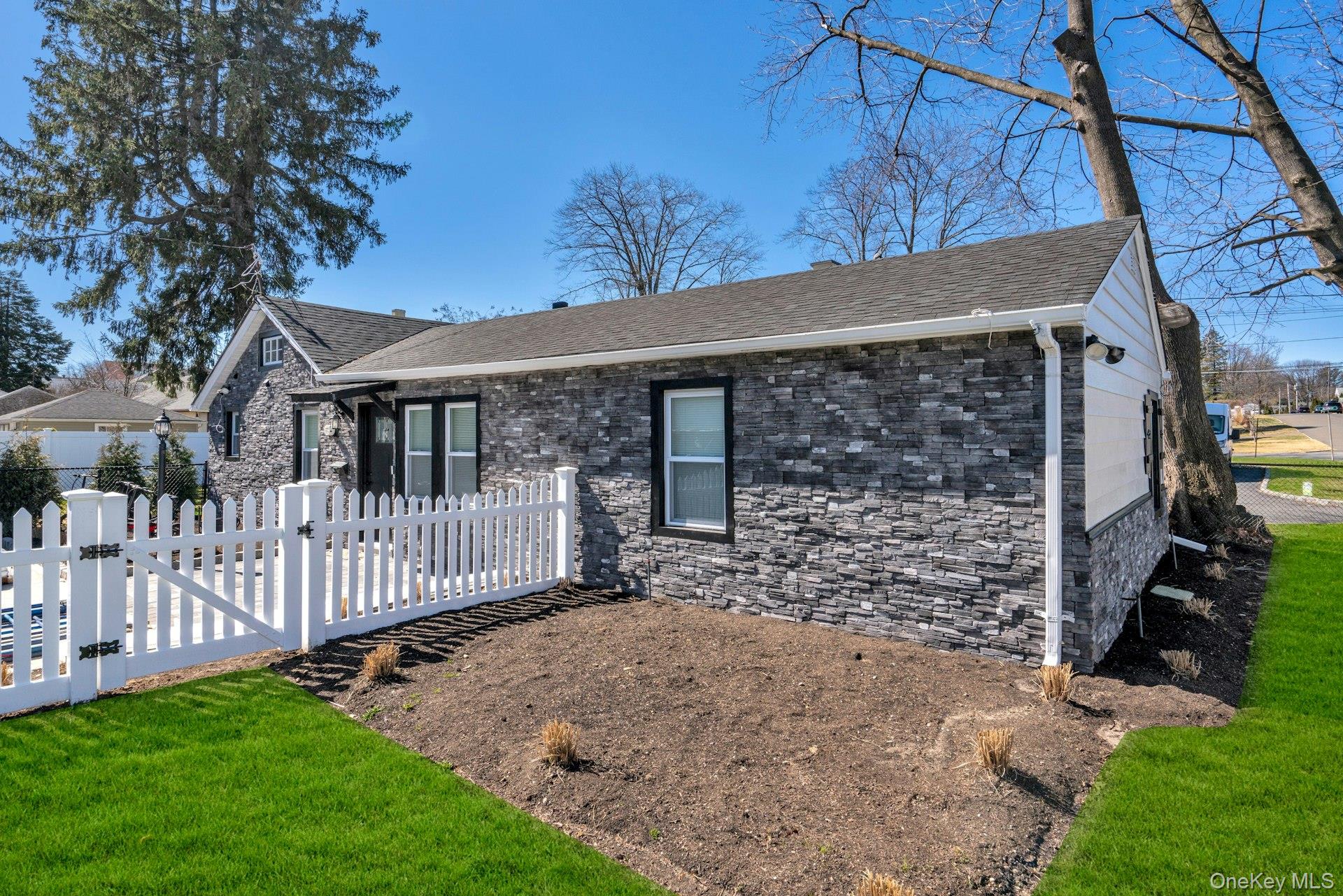 25 Miller street – For Rent