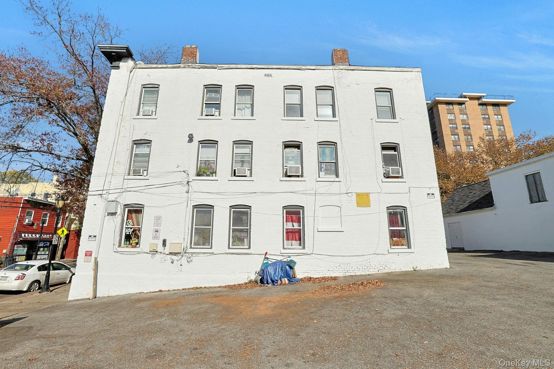 141 Ferris Avenue – For Sale photo 5