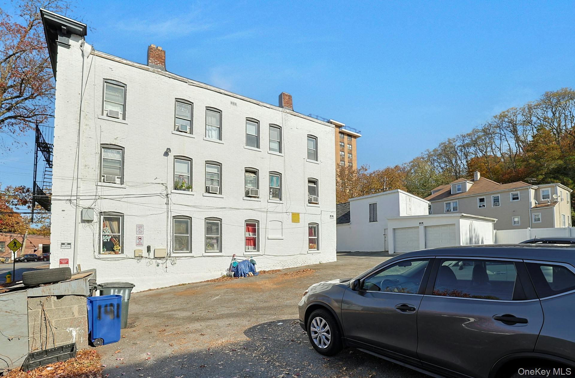 141 Ferris Avenue – For Sale photo 4
