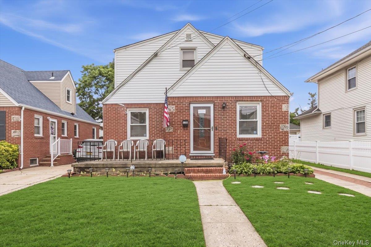 120 N 10th Street – For Sale