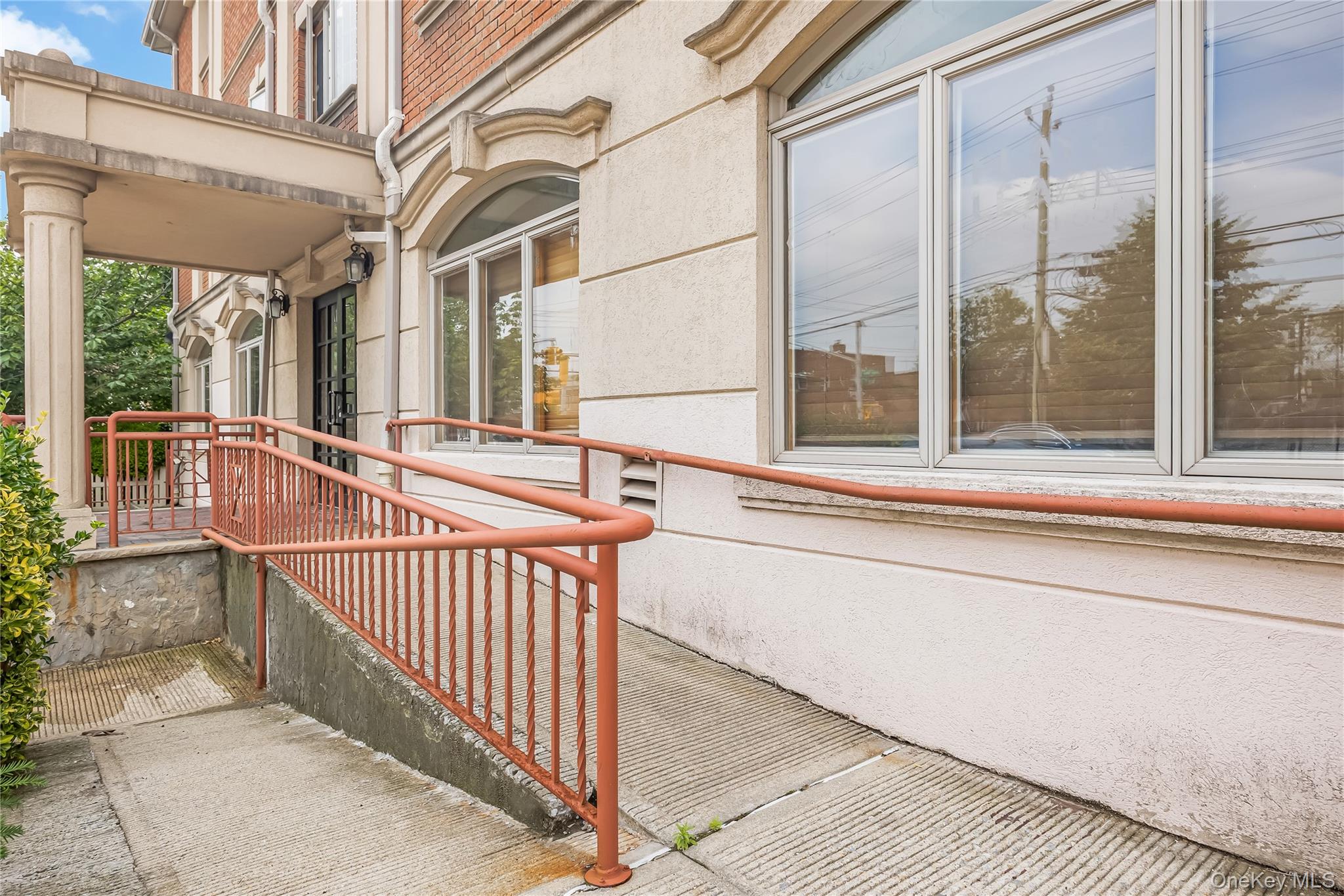 66-06 70th Street, Unit R5 photo 5