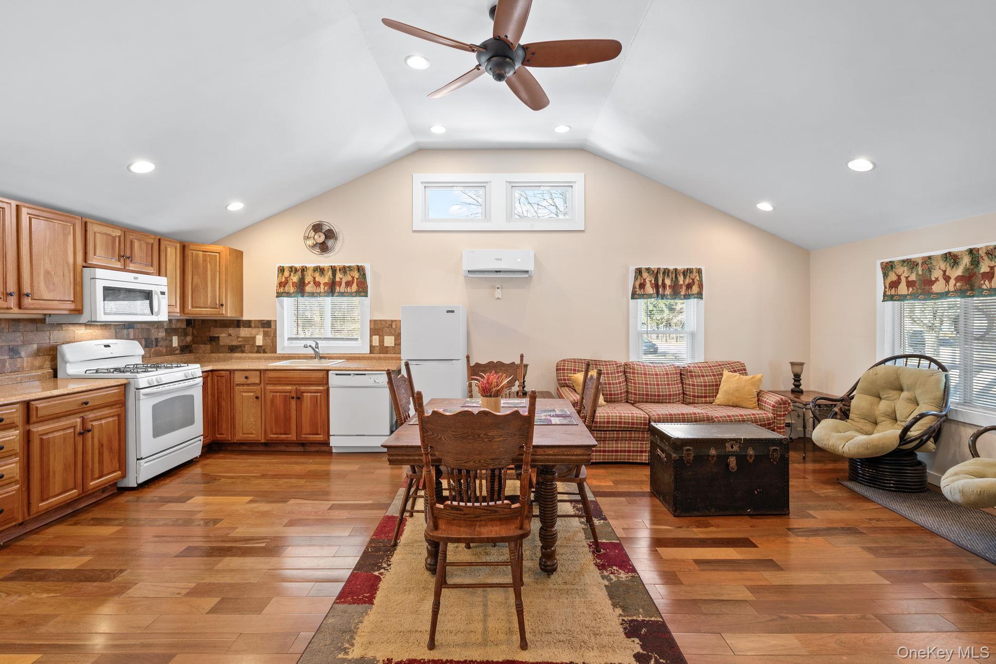 640 Debruce Road – For Sale photo 11