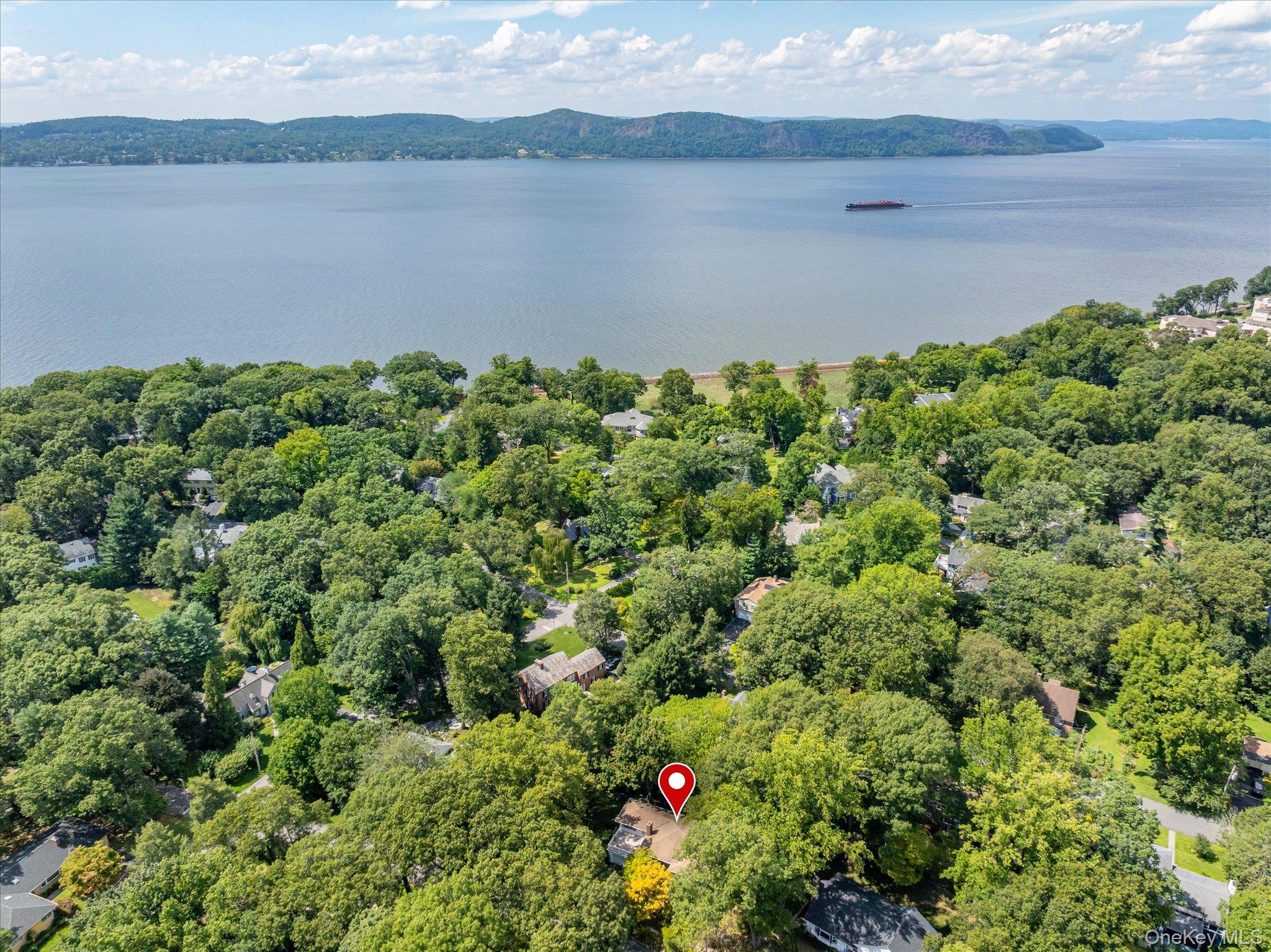 5 Lakeview Avenue – For Sale photo 2