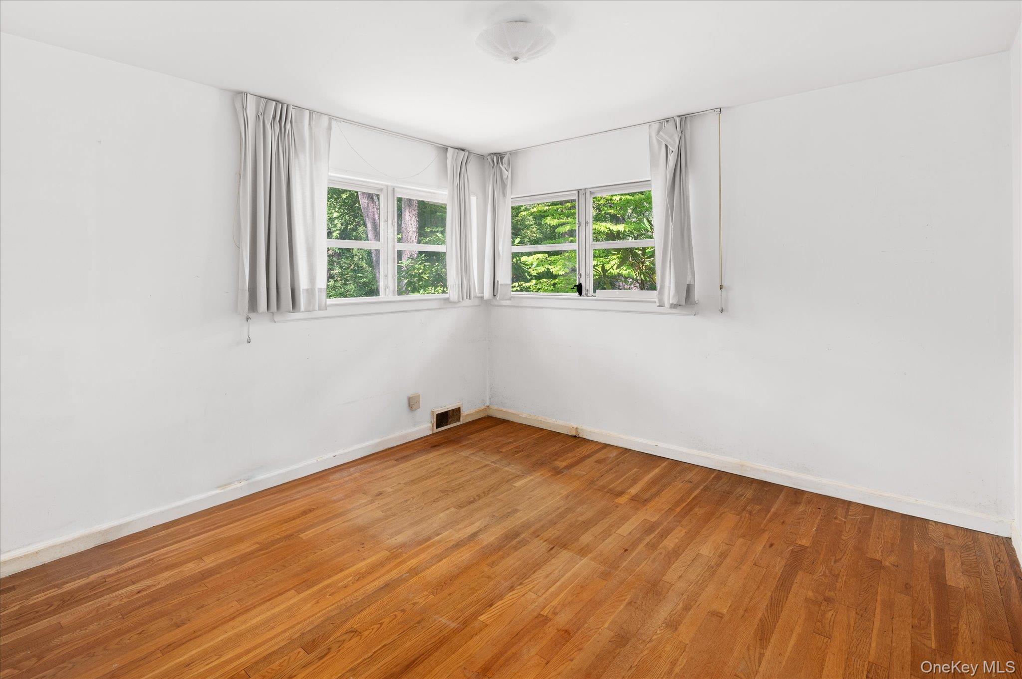 5 Lakeview Avenue – For Sale photo 19