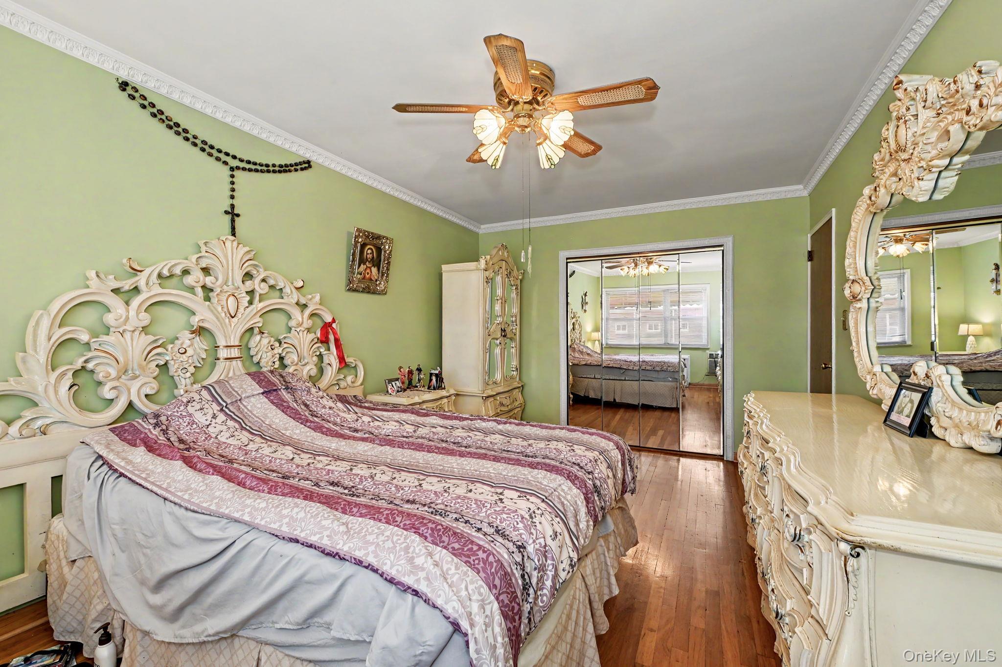 25-19 76th Street – For Sale photo 16