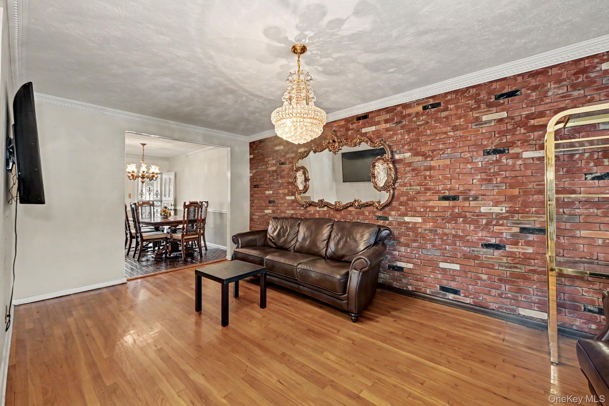 25-19 76th Street – For Sale photo 4