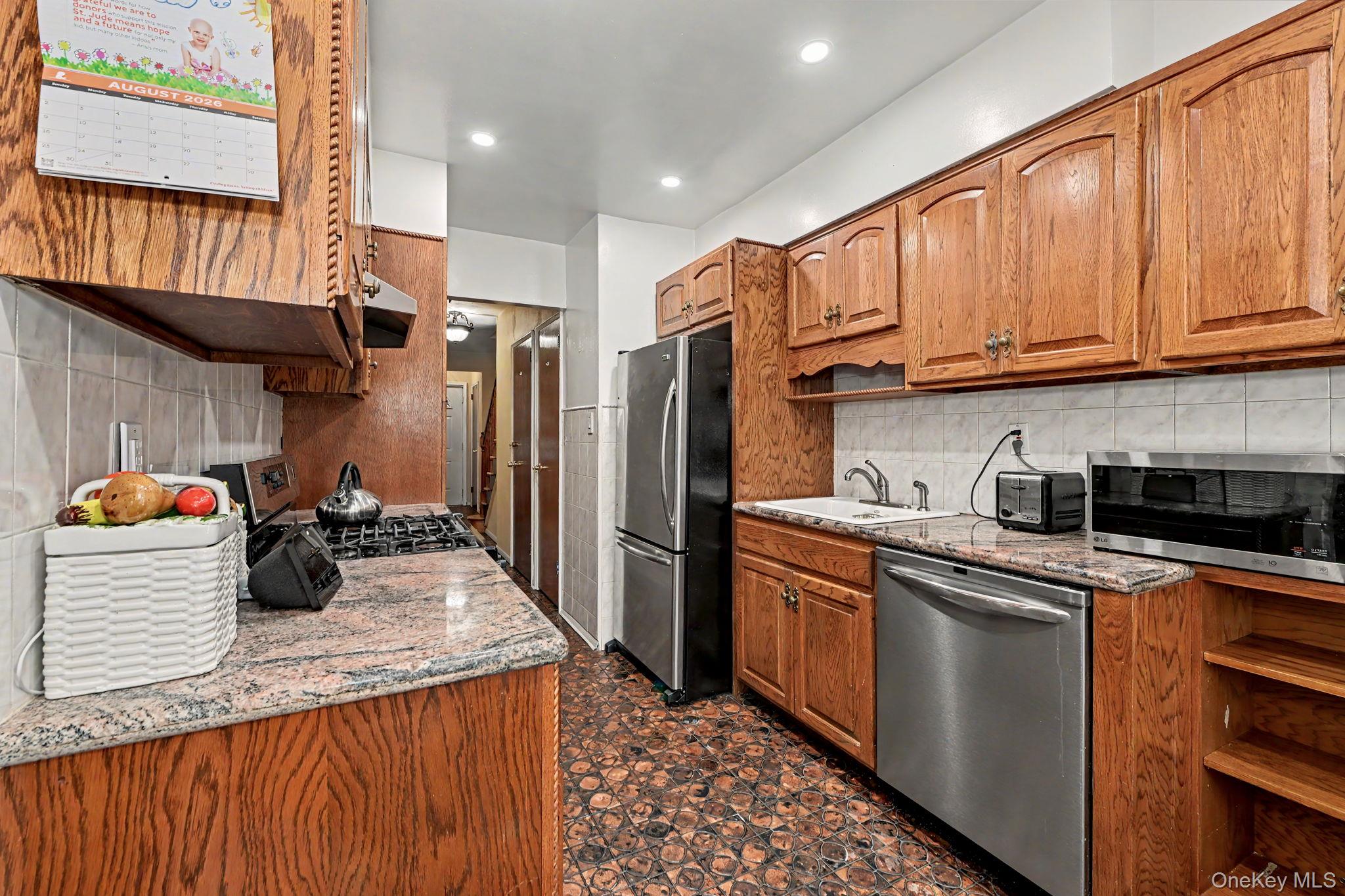 25-19 76th Street – For Sale photo 9