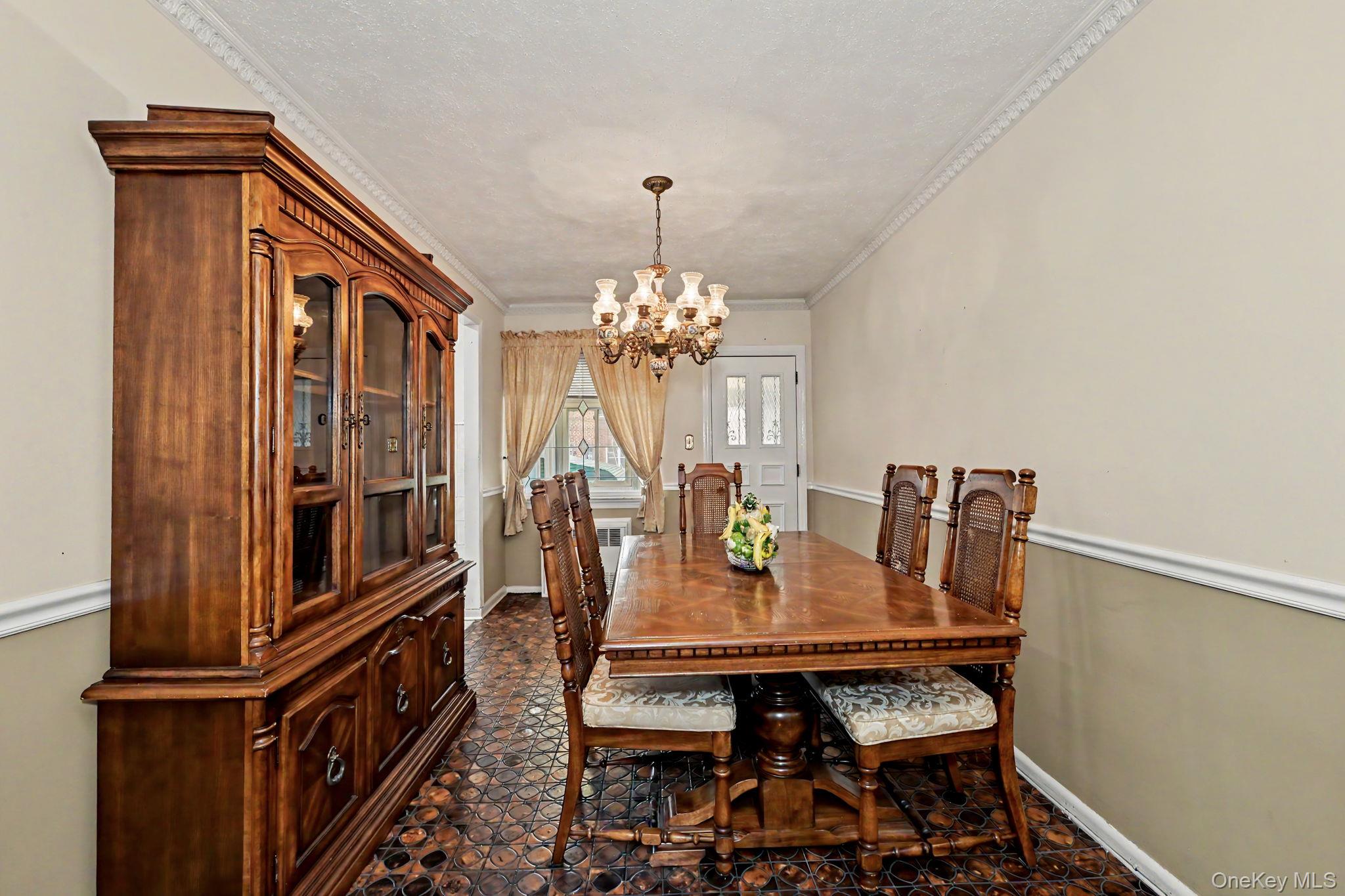 25-19 76th Street – For Sale photo 6
