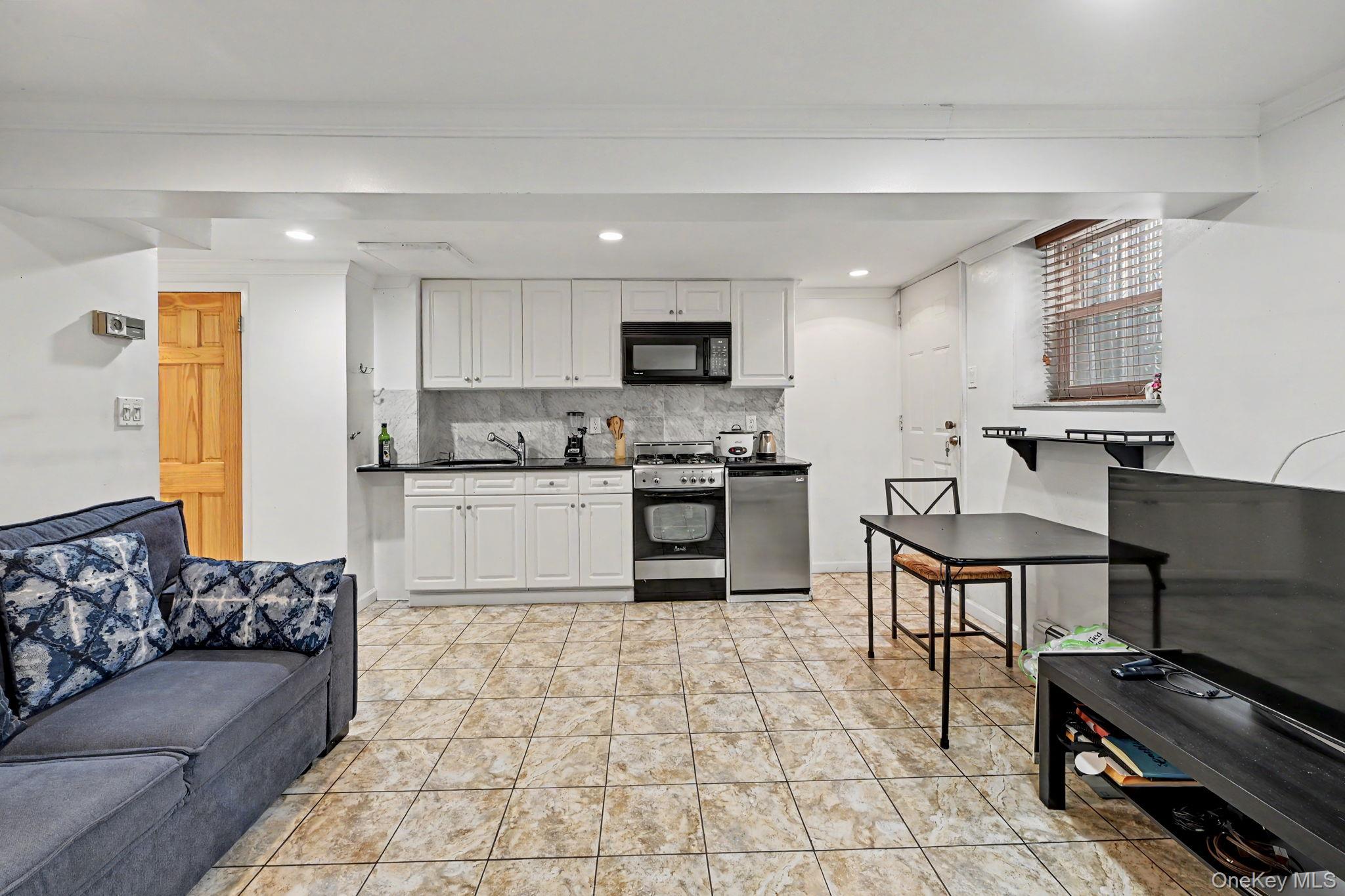 25-19 76th Street – For Sale photo 20