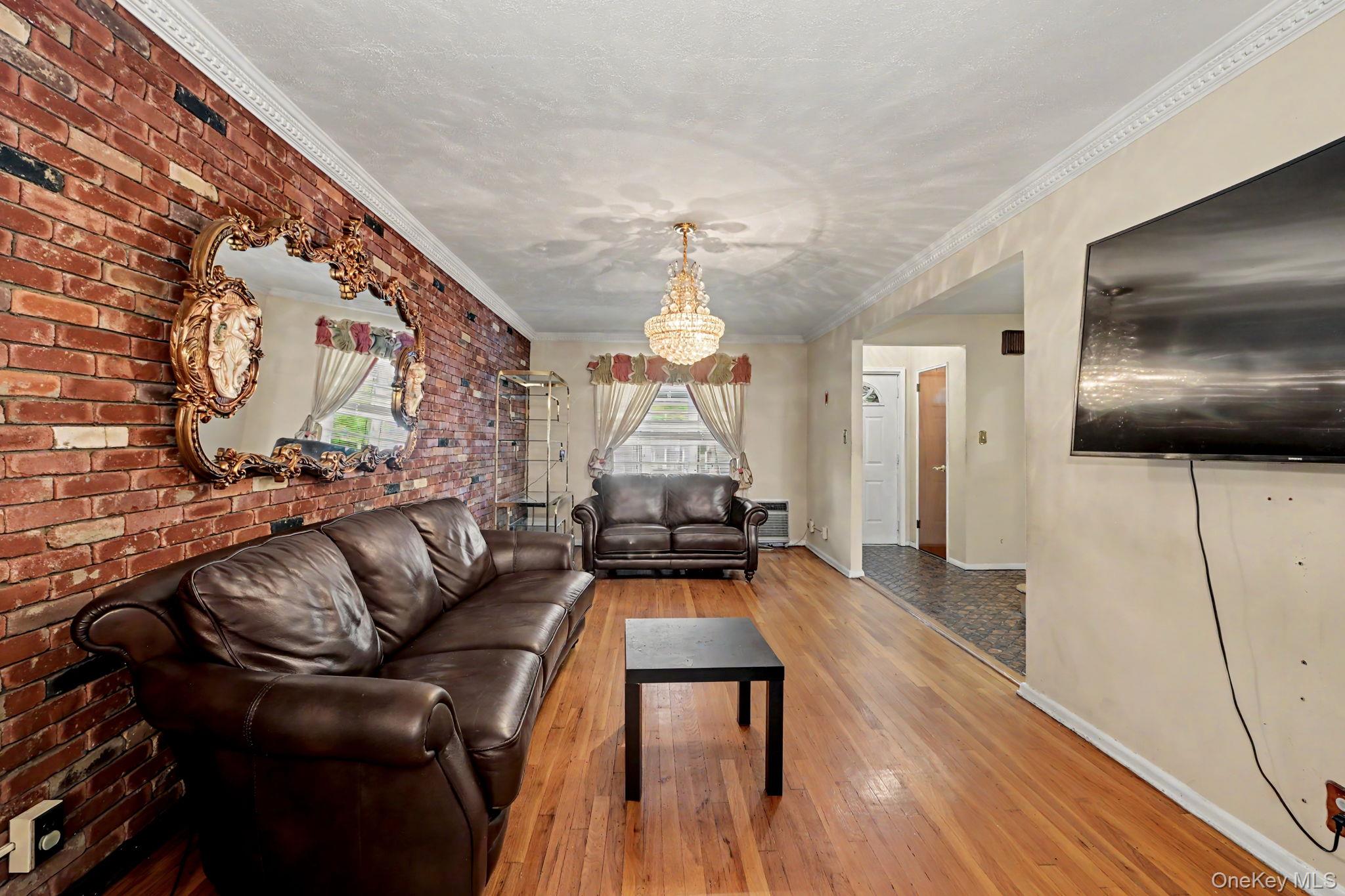 25-19 76th Street – For Sale photo 5