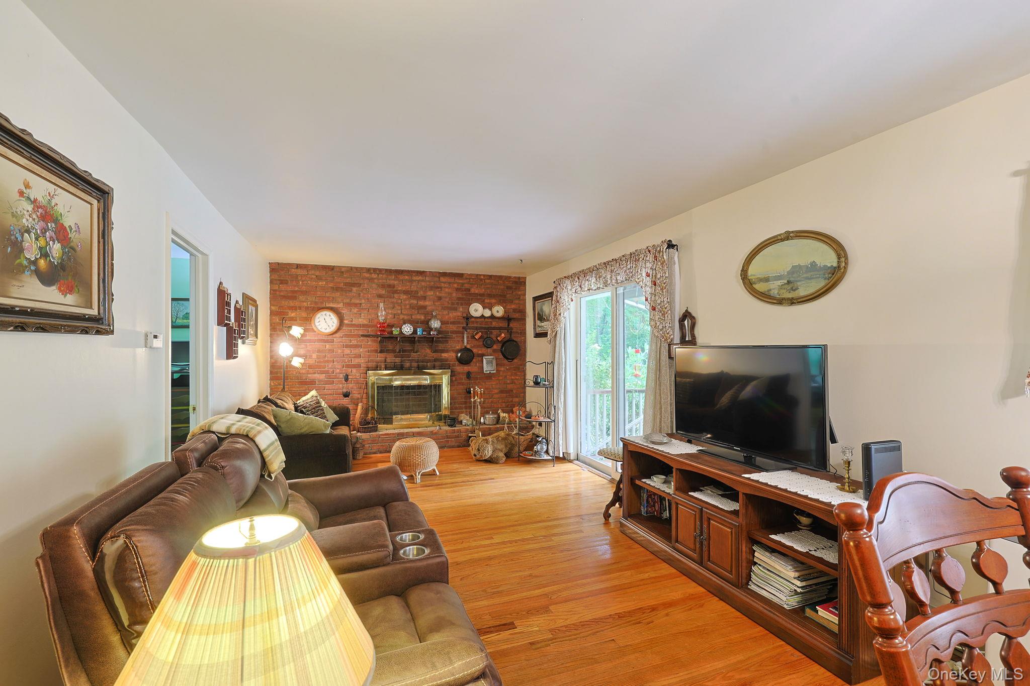 408 Field Road – For Sale photo 9