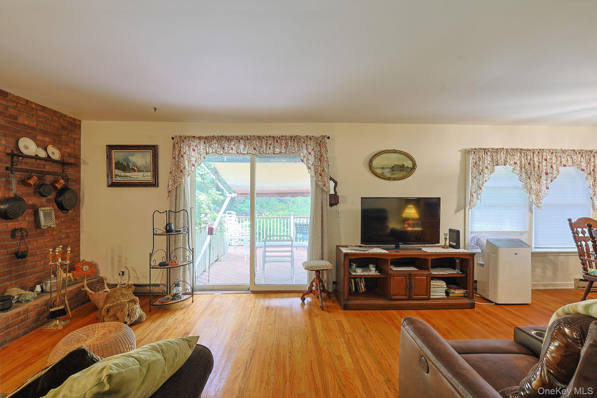 408 Field Road – For Sale photo 6