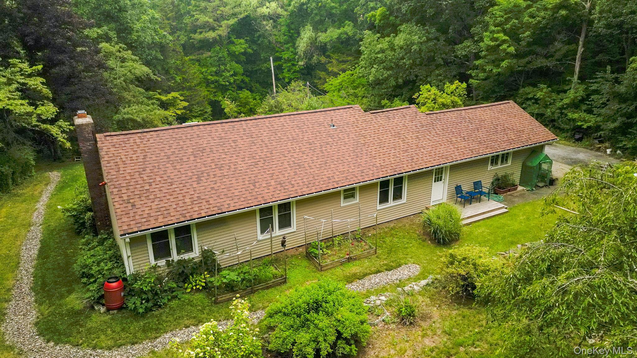 408 Field Road – For Sale photo 31