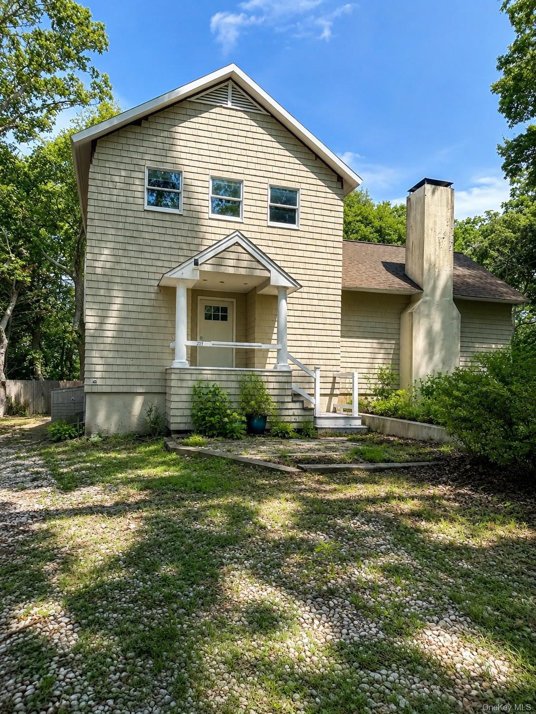 203 Head Of Pond Road – For Sale photo 2