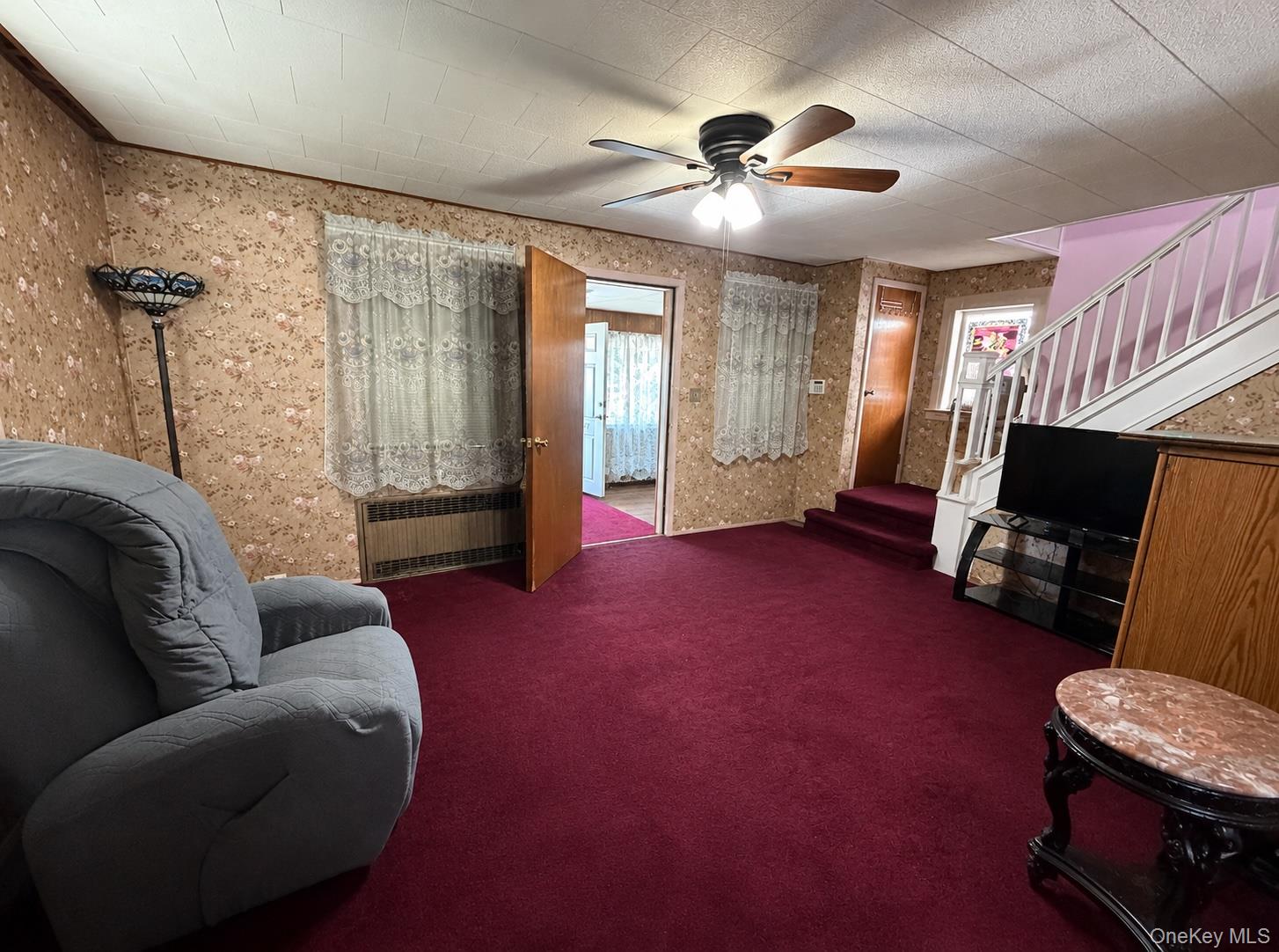 93-27 215th Place – For Sale