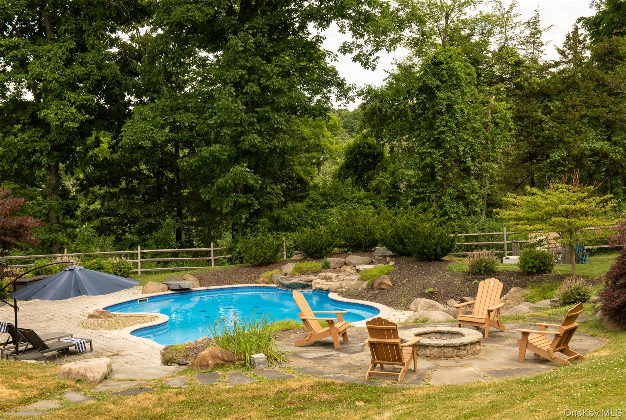 28 Crimson Hill Road – For Sale photo 22