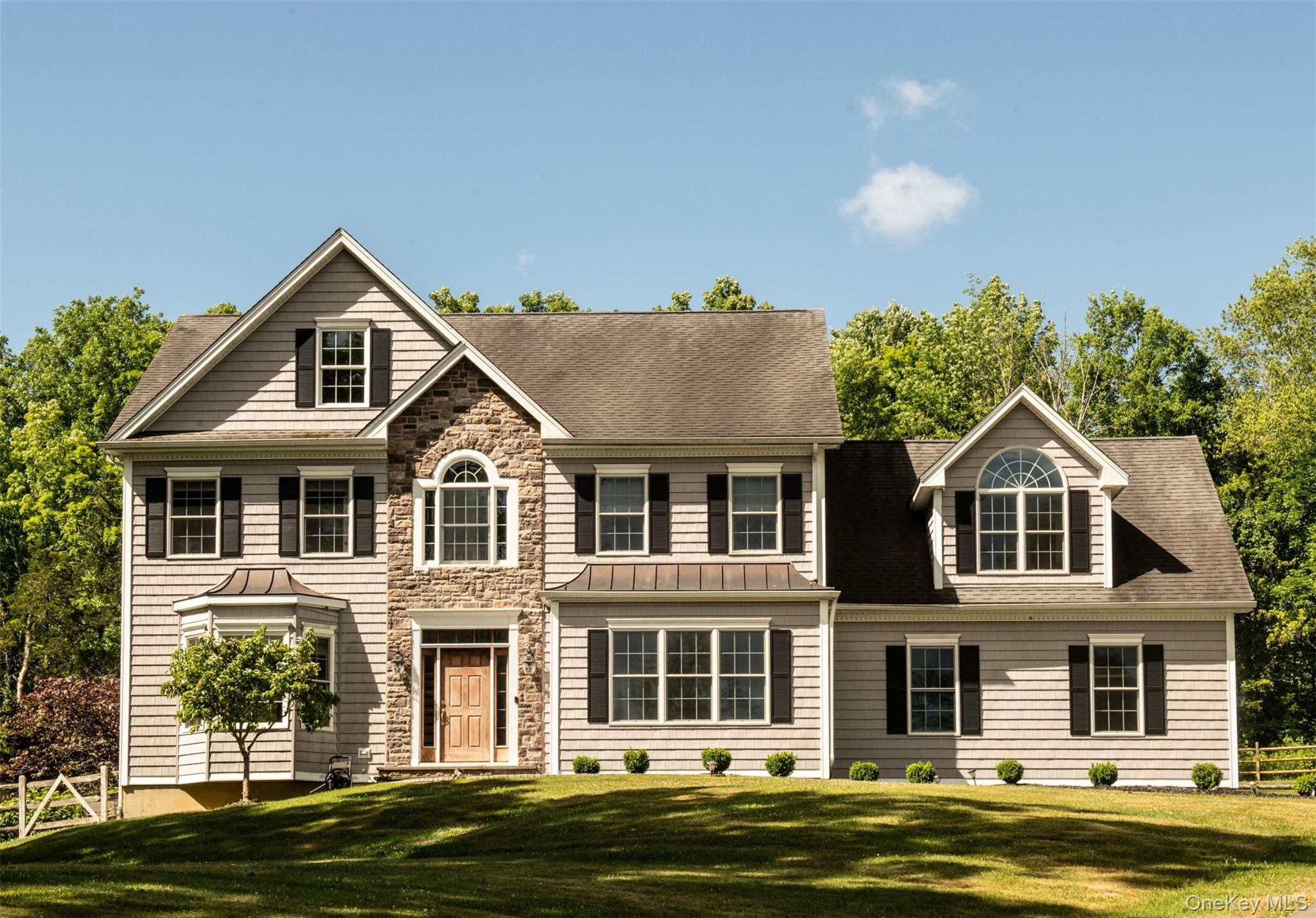 28 Crimson Hill Road – For Sale