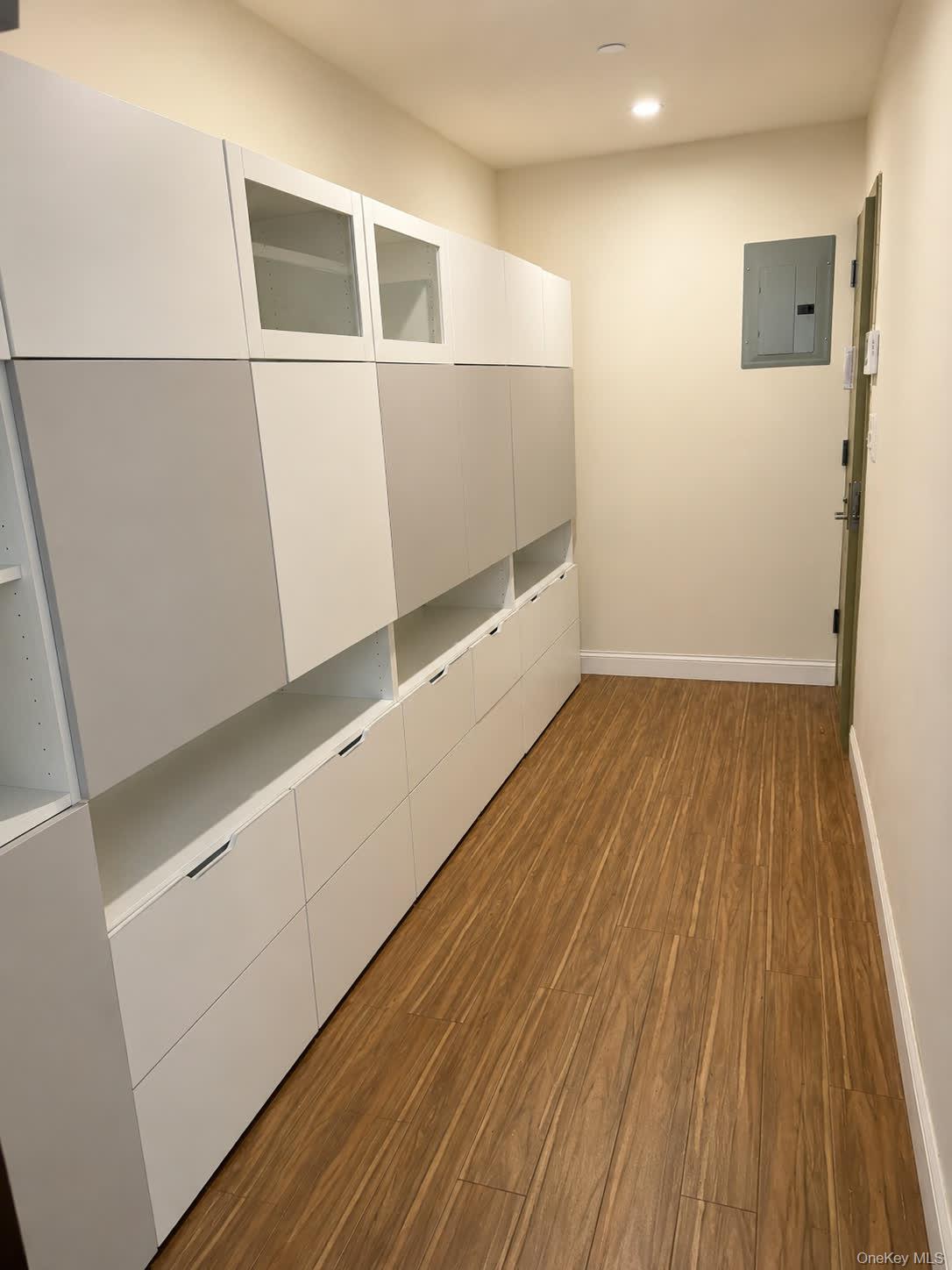 3215 Leavitt Street, Unit 1C photo 4