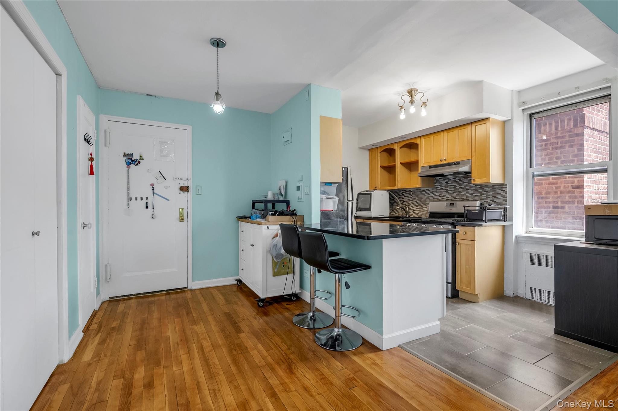 64-35 Yellowstone Boulevard, Unit 5N photo 4