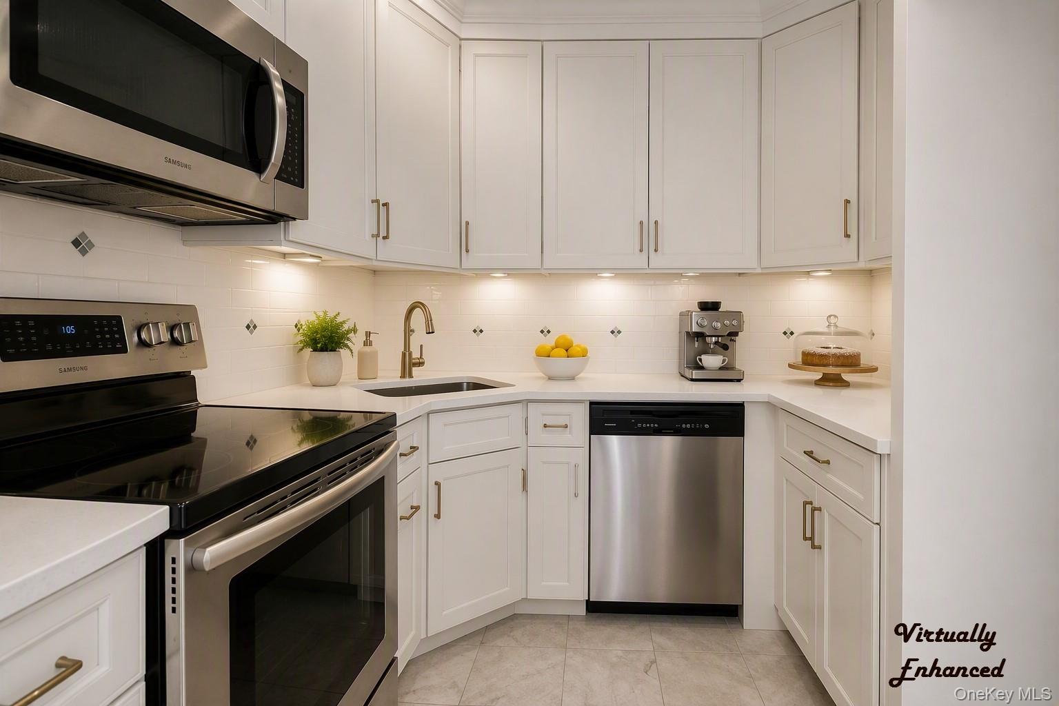 5 Devon Court, Unit B photo 3