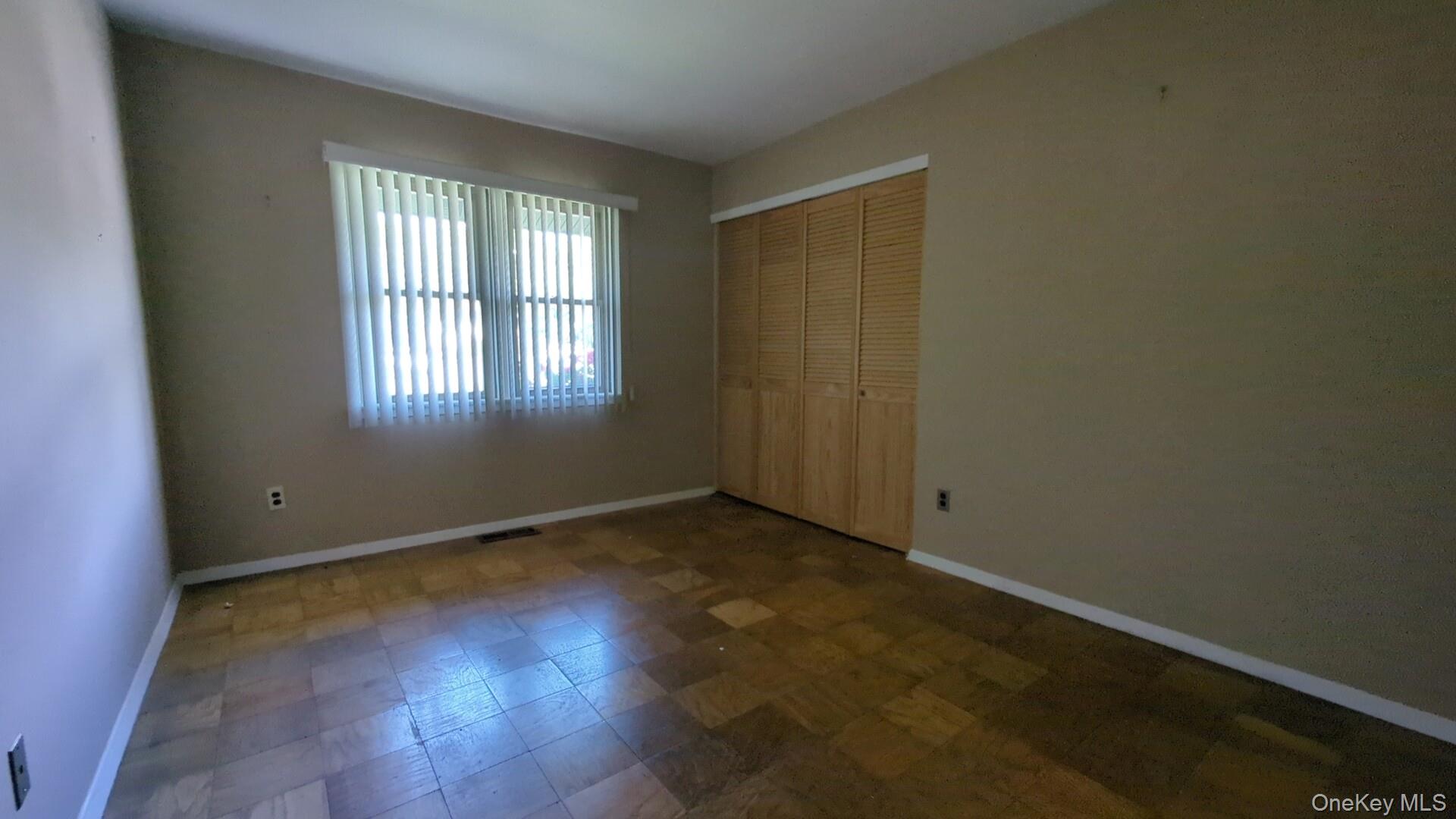 5 Devon Court, Unit B photo 12