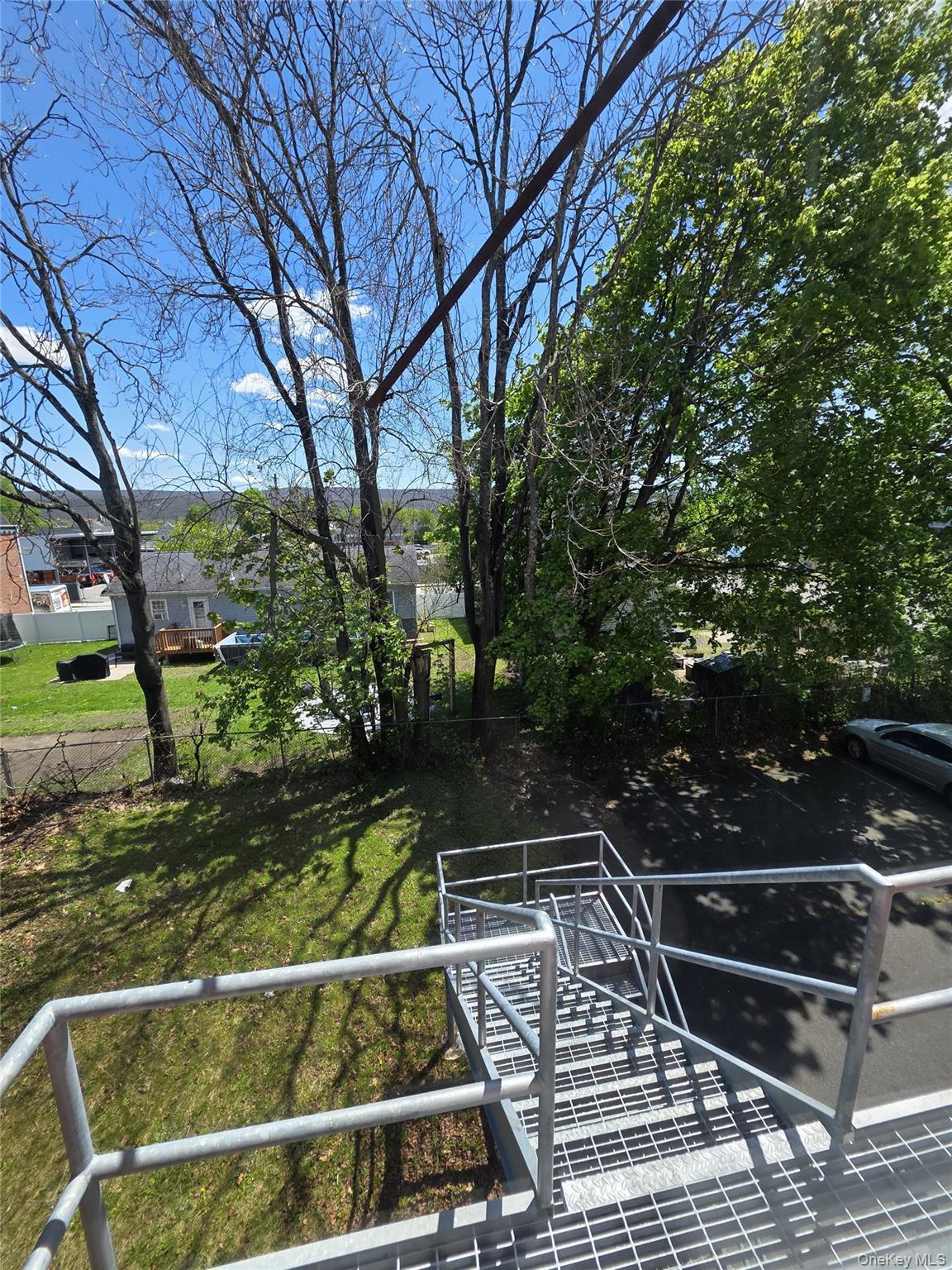 9 Thompson Street – For Rent photo 7