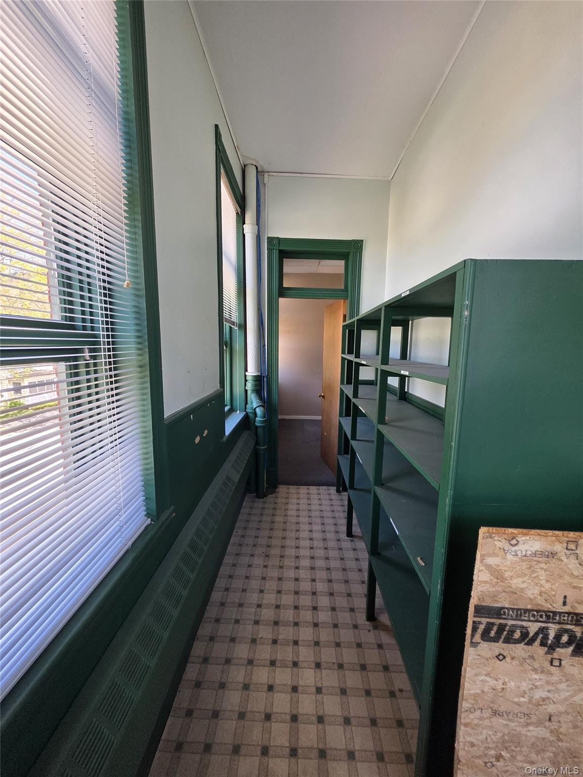 9 Thompson Street – For Rent photo 17