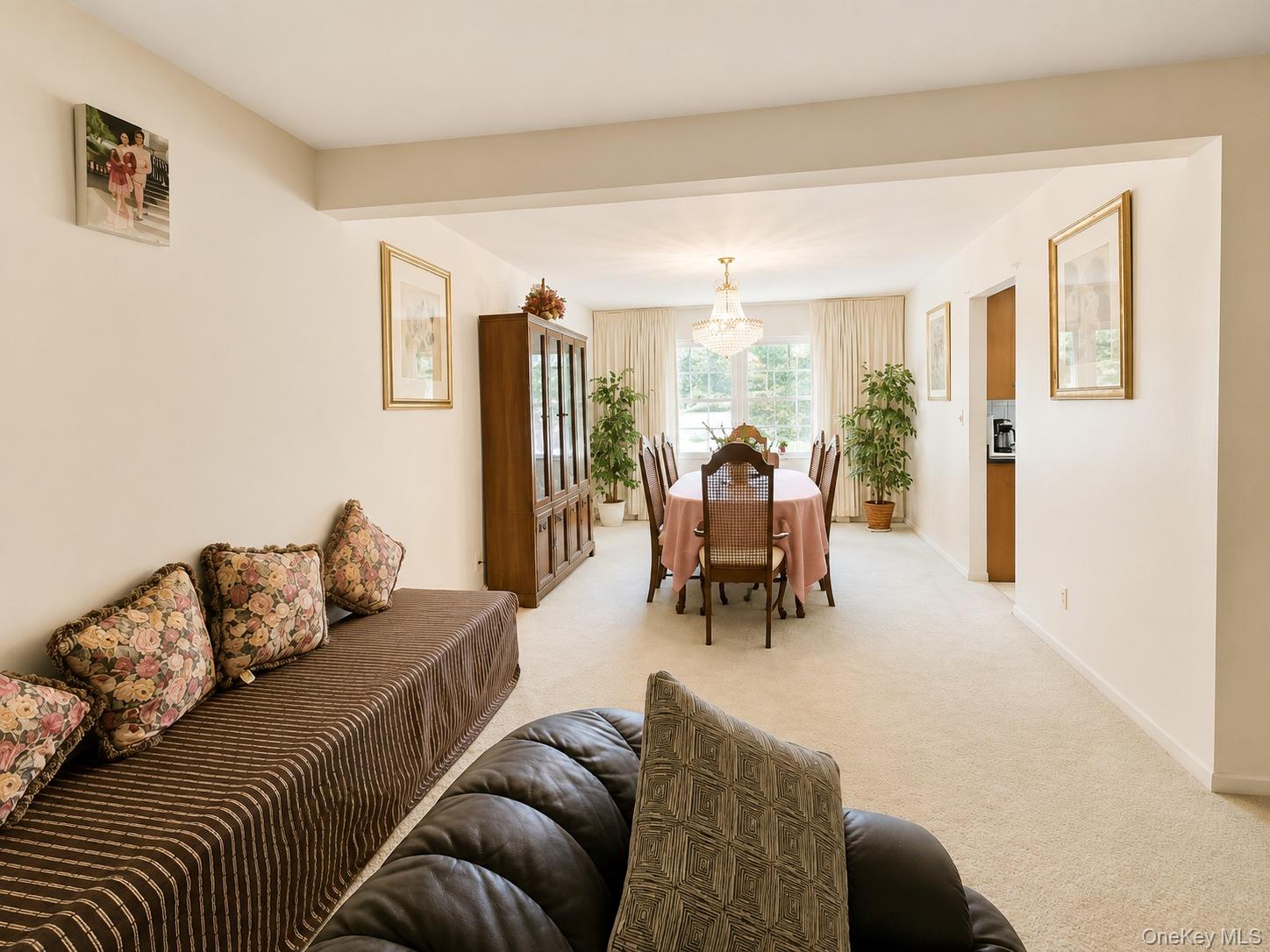 10 Tioken Road – For Sale photo 9