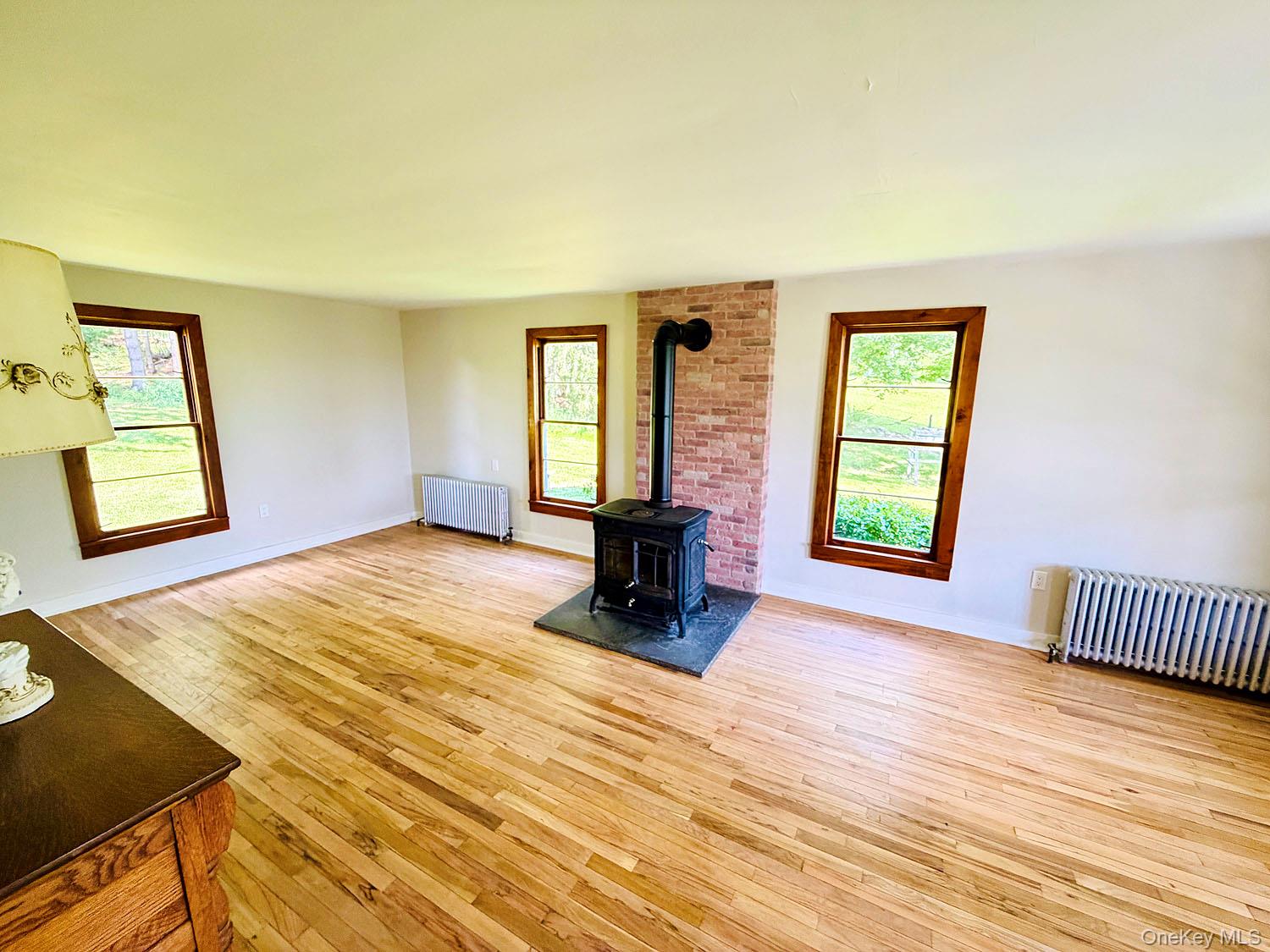 180 Henderson Road – For Sale photo 18