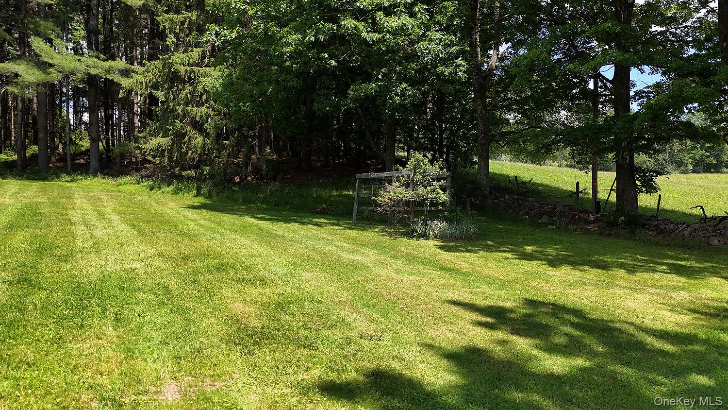180 Henderson Road – For Sale photo 36