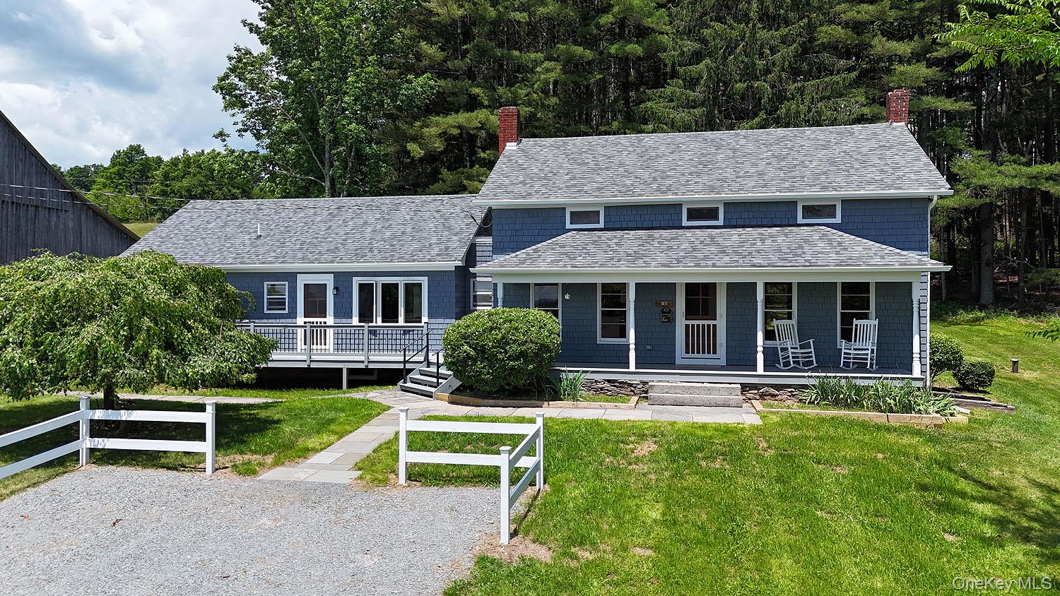 180 Henderson Road – For Sale