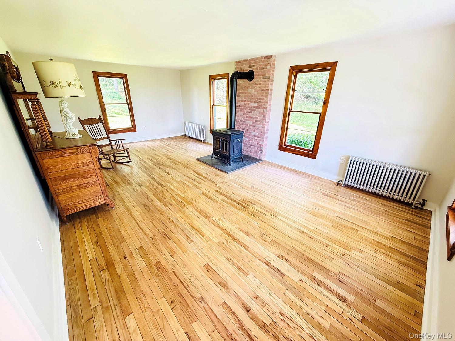 180 Henderson Road – For Sale photo 17