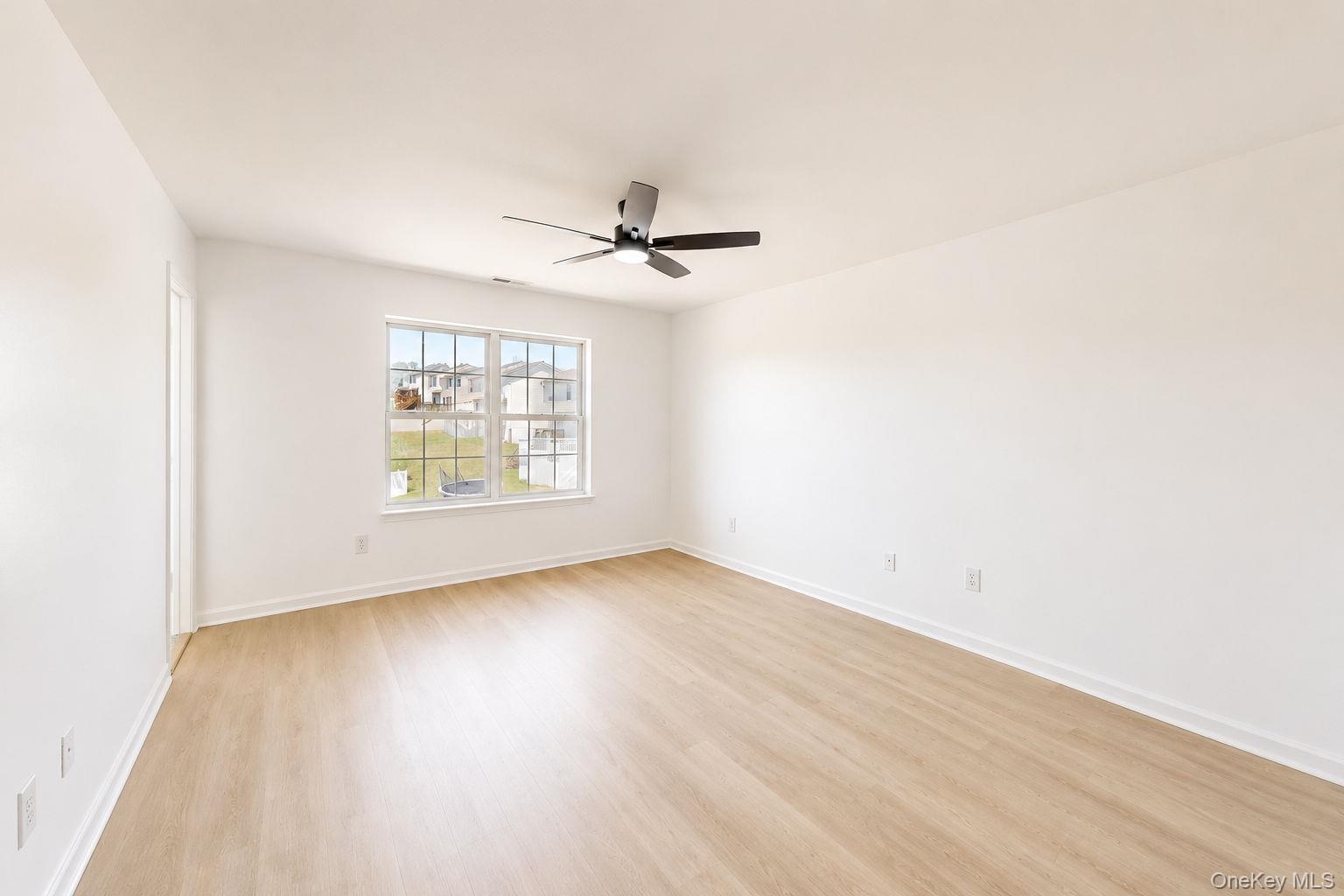 5 Alicia Lane – For Sale photo 32