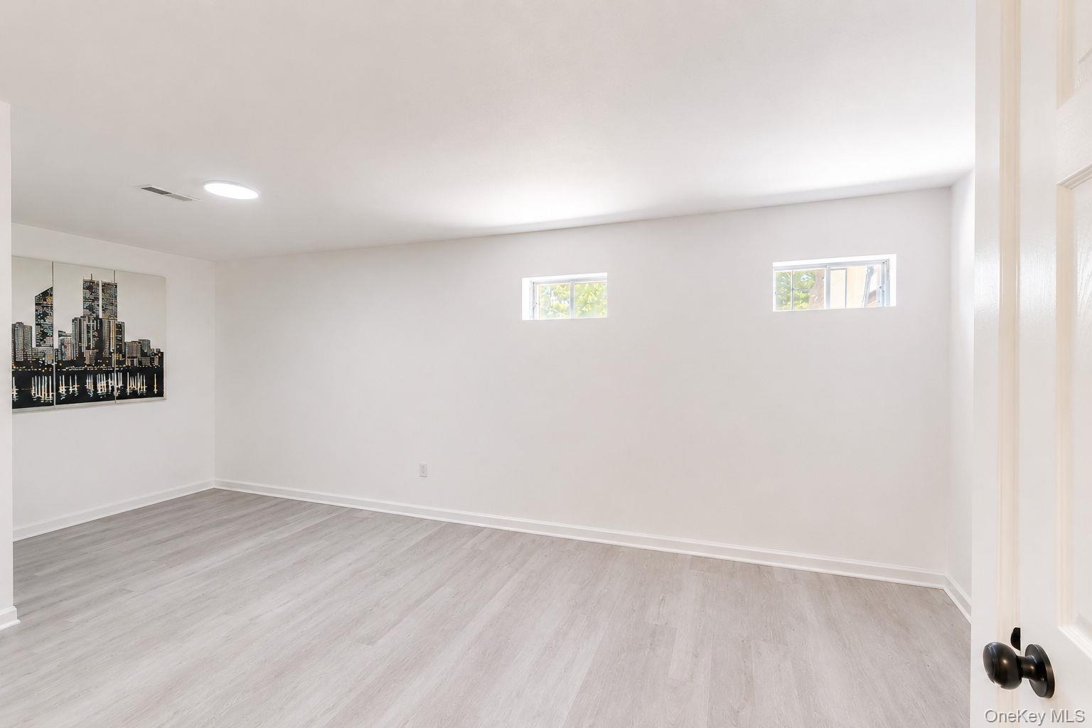 5 Alicia Lane – For Sale photo 37