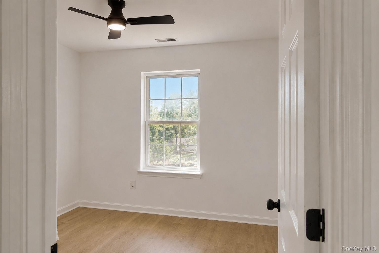 5 Alicia Lane – For Sale photo 30