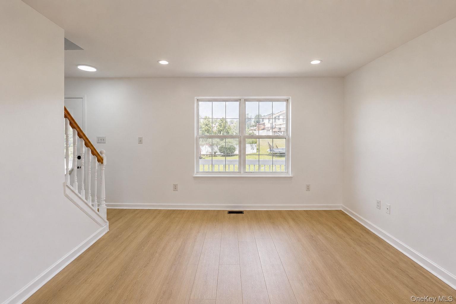 5 Alicia Lane – For Sale photo 17