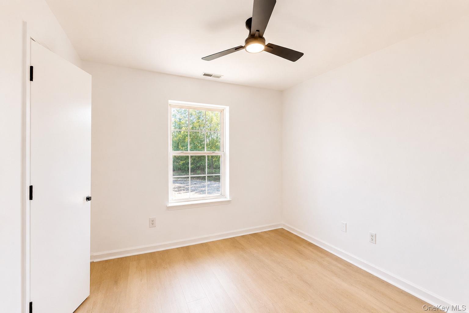 5 Alicia Lane – For Sale photo 25