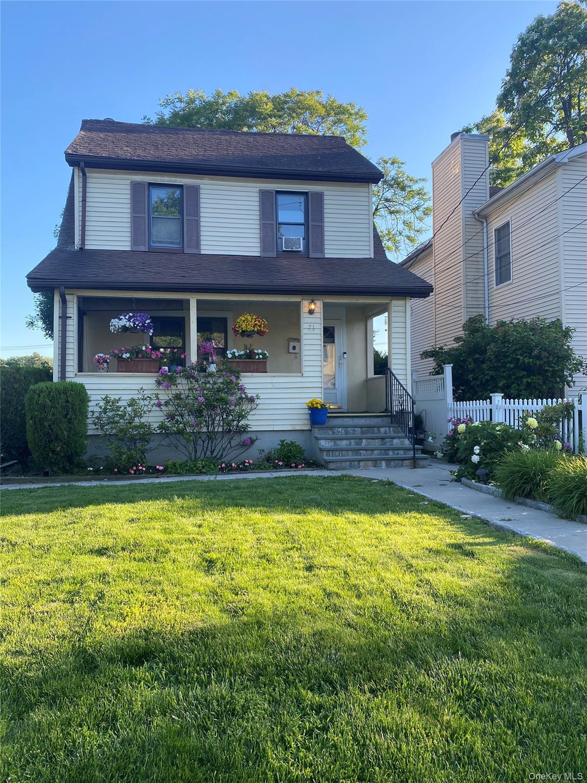 71 Longdale Avenue – For Sale